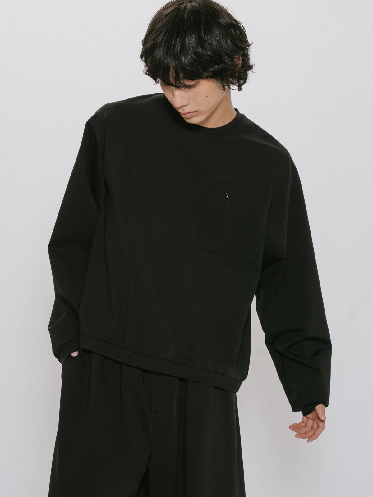 MIDIUMISOLID Men's コンプレッションプルオーバー｜ MARcourt ONLINE