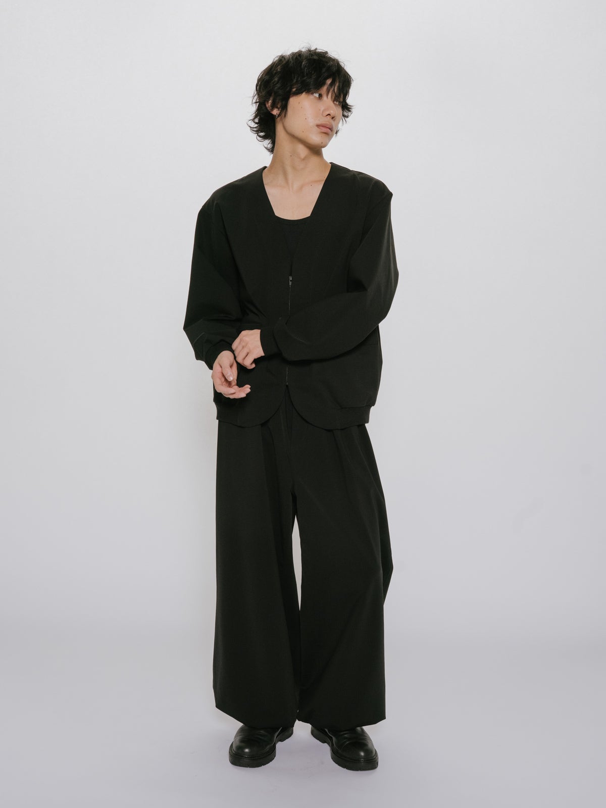 MIDIUMISOLID Men's コンプレッションZIPカーディガン｜ MARcourt