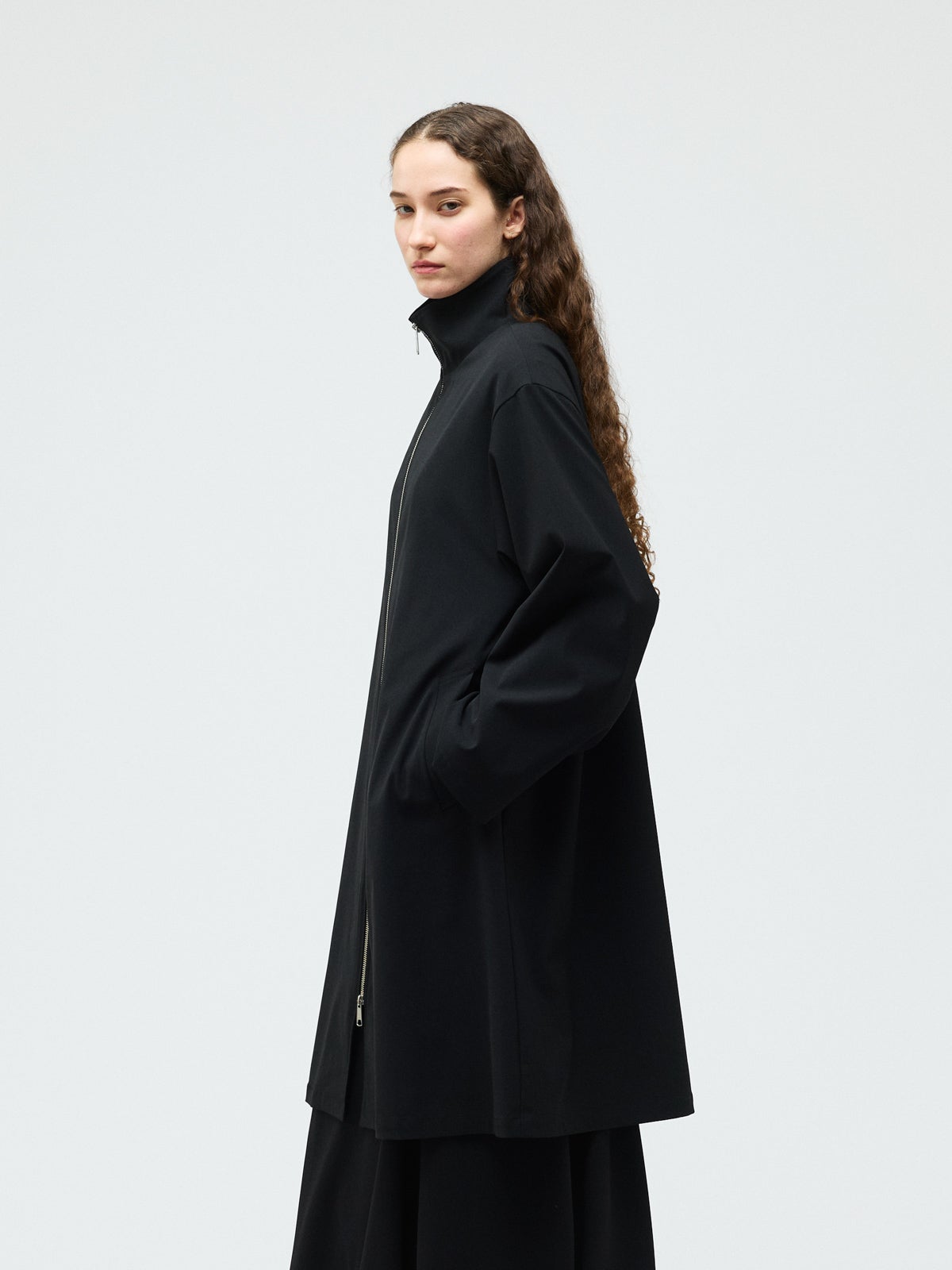 2026SS商品 ミズイロインド　ブラック ハイネックジップコート 000000014864-14.jpg?size=l&w=