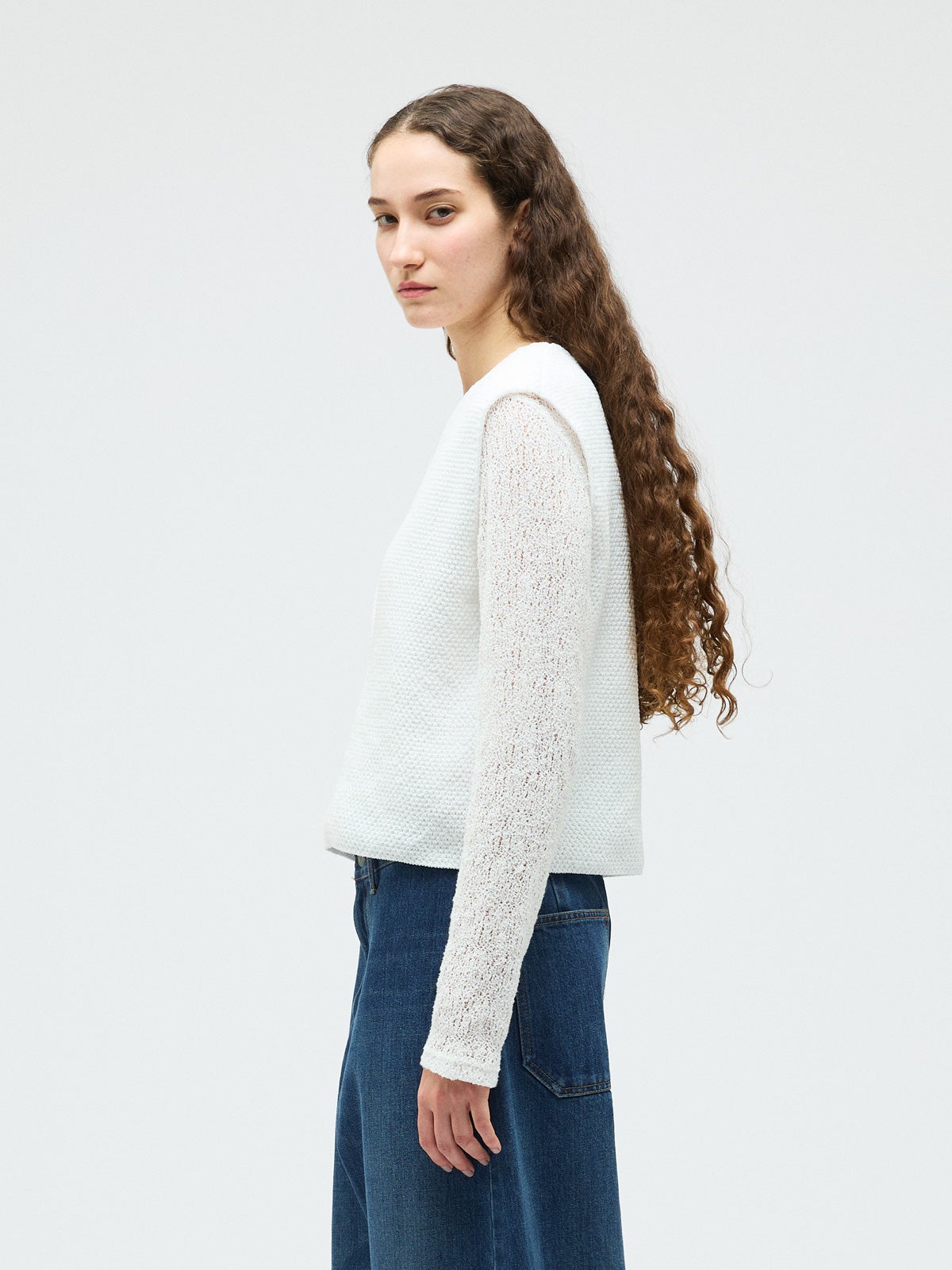 mizuiro ind ディープVネックベスト｜ MARcourt ONLINE STORE