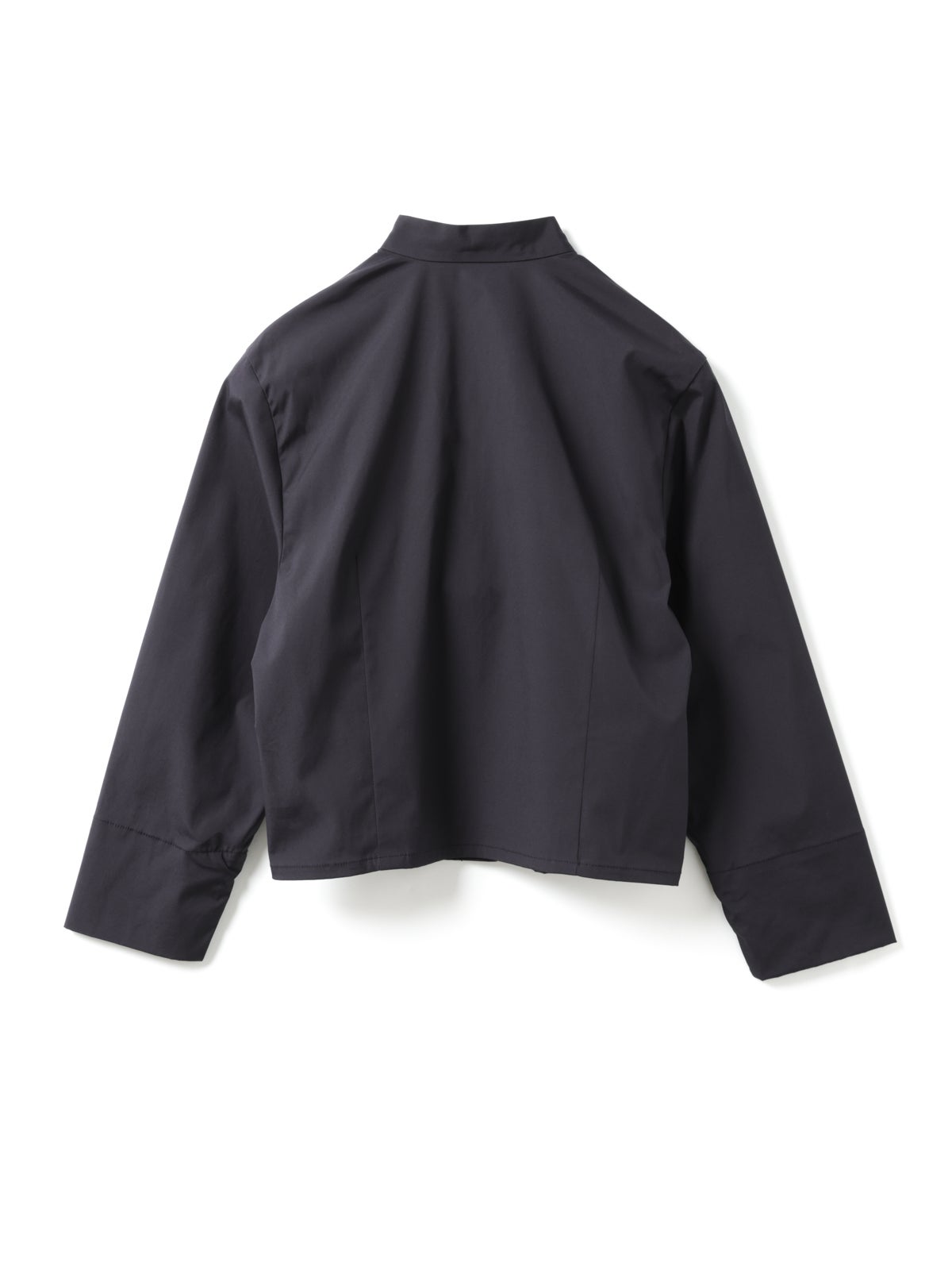 めいよ① MELLOW PLEATS – isseymiyake.com