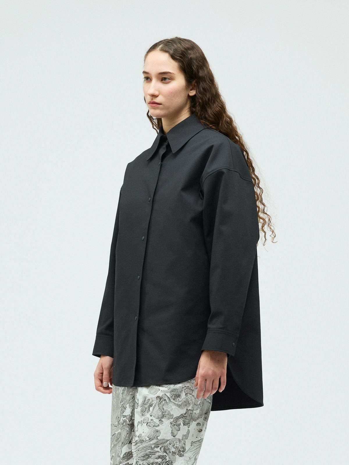 mizuiro ind ダブルクロスワイドシャツブルゾン｜ MARcourt ONLINE