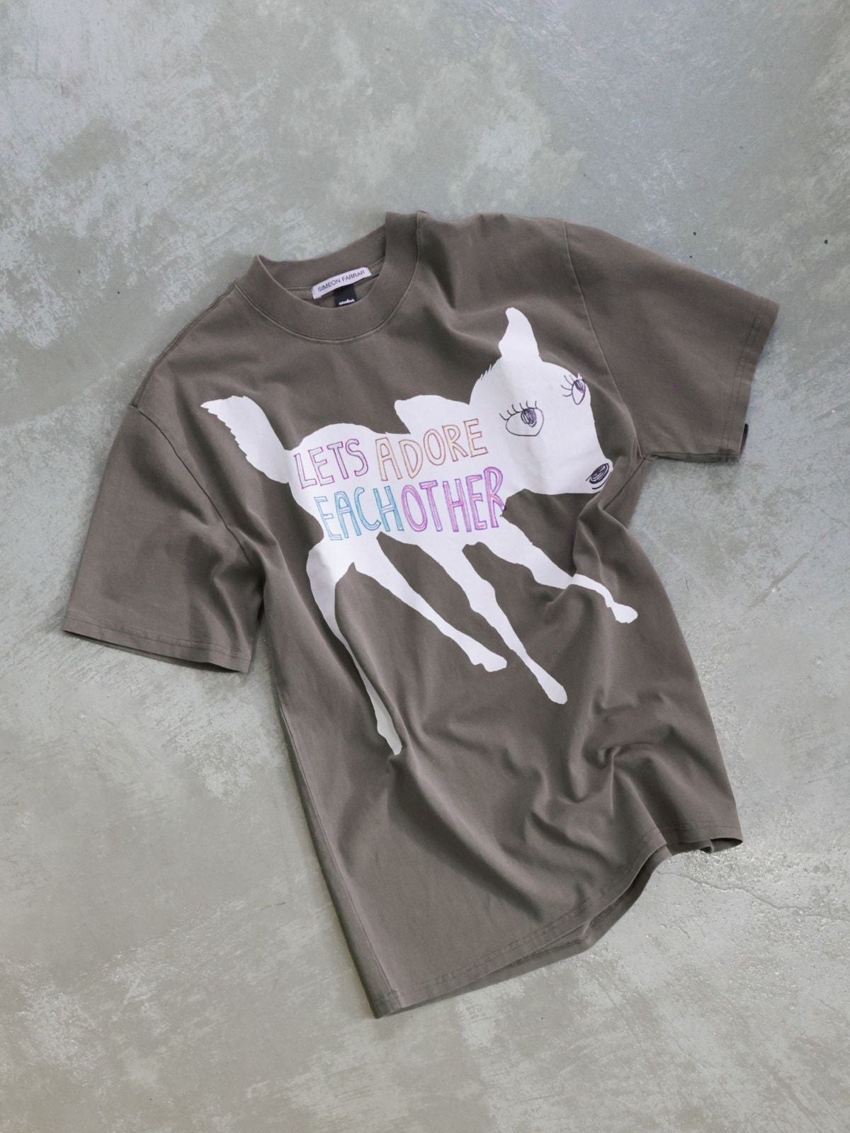 SIMEON FARRAR バンビプリントTシャツ｜ MARcourt ONLINE STORE