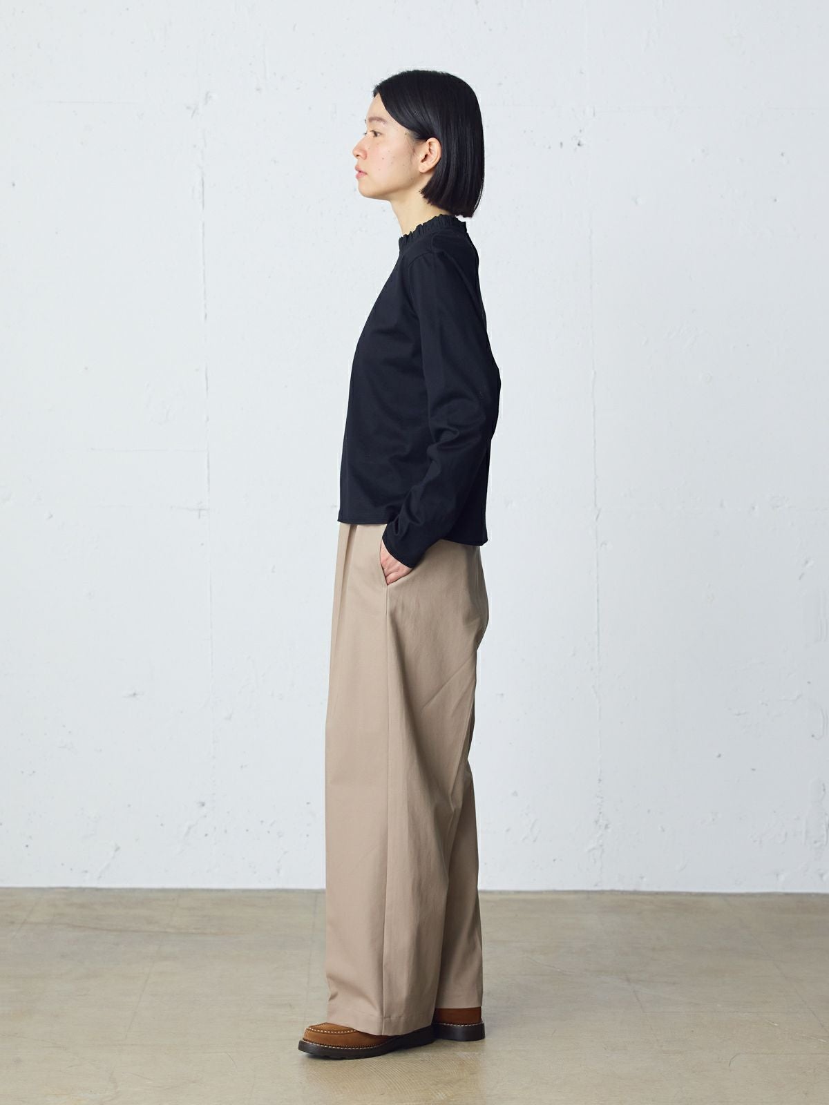 MidiUmi ワイドスラックスパンツ｜ MARcourt ONLINE STORE