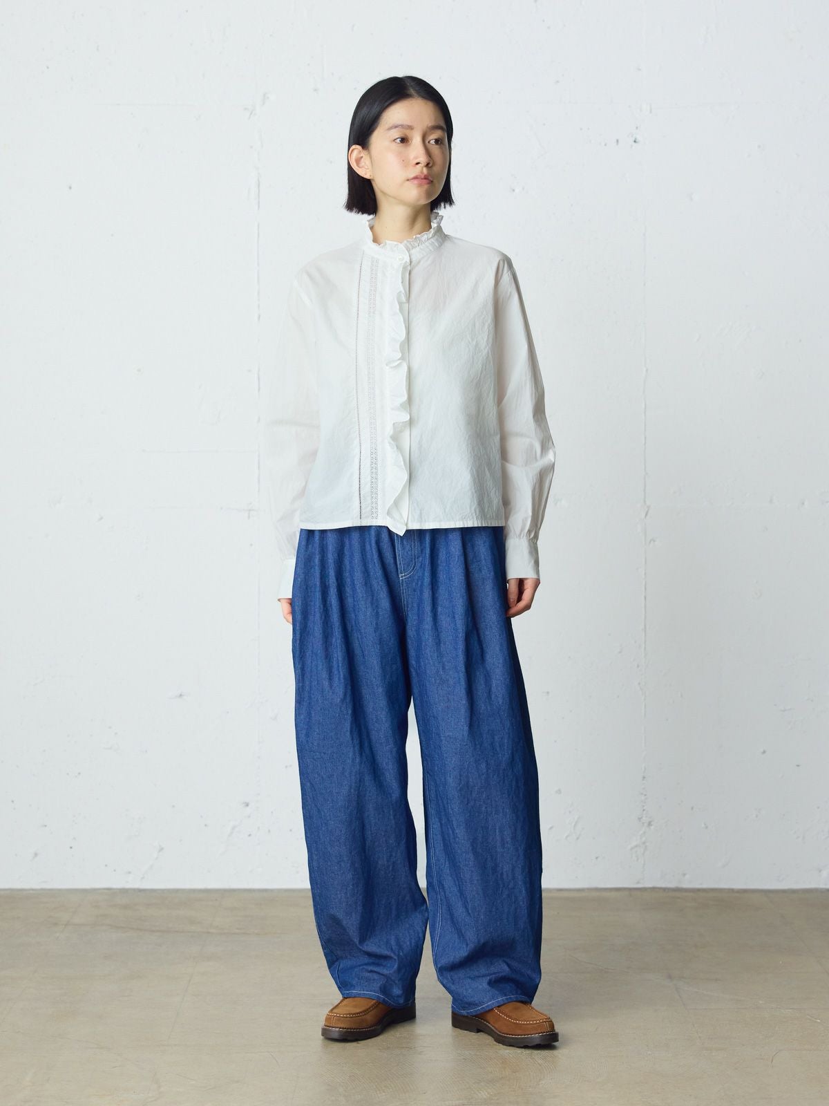 まるみページ MidiUmi フロントフリルレースシャツ｜ MARcourt ONLINE STORE