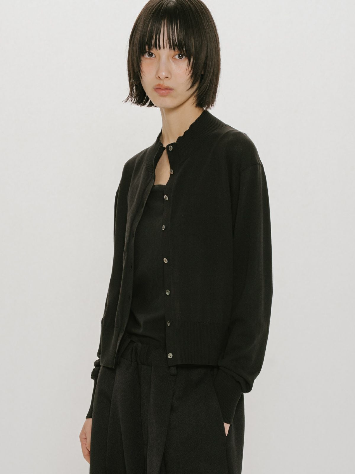 MIDIUMISOLID for Ladies ハイネックショートカーディガン｜ MARcourt