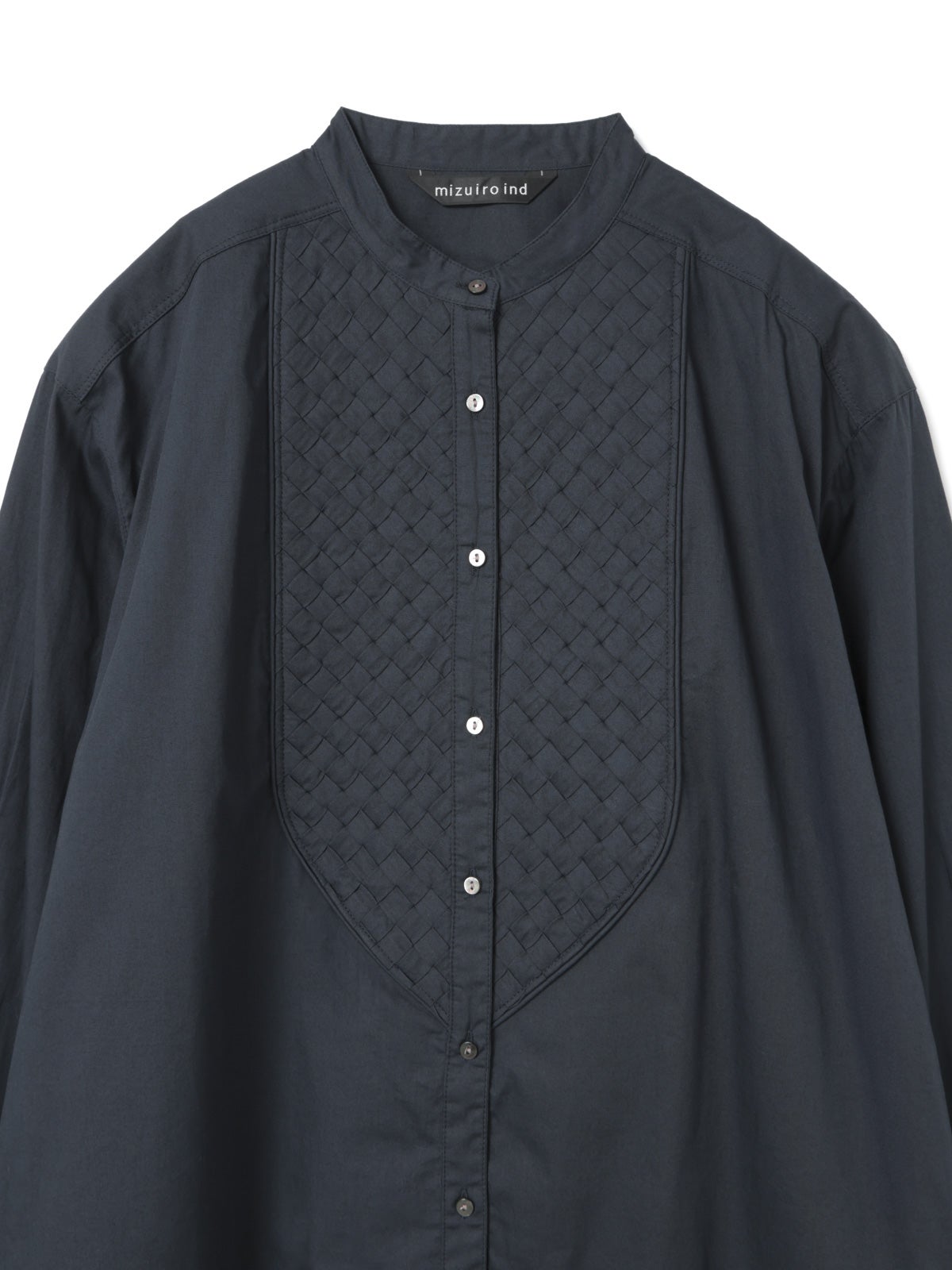 mizuiro ind 黒刺繍長袖シャツ mizuiro ind ブランディングクロスシャツ｜ MARcourt ONLINE STORE