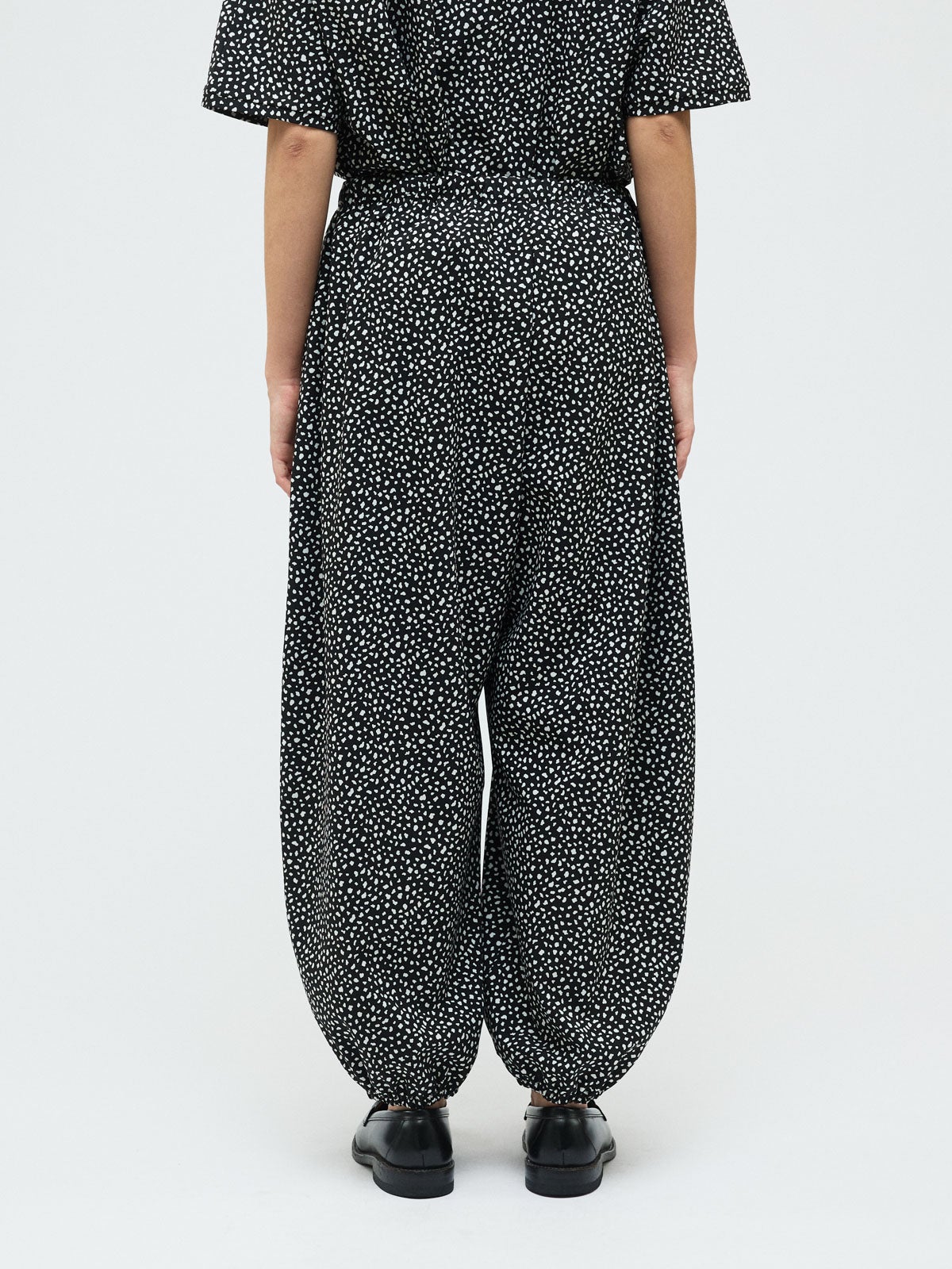 mizuiro ind プリントドローストリングヘムパンツ｜ MARcourt ONLINE