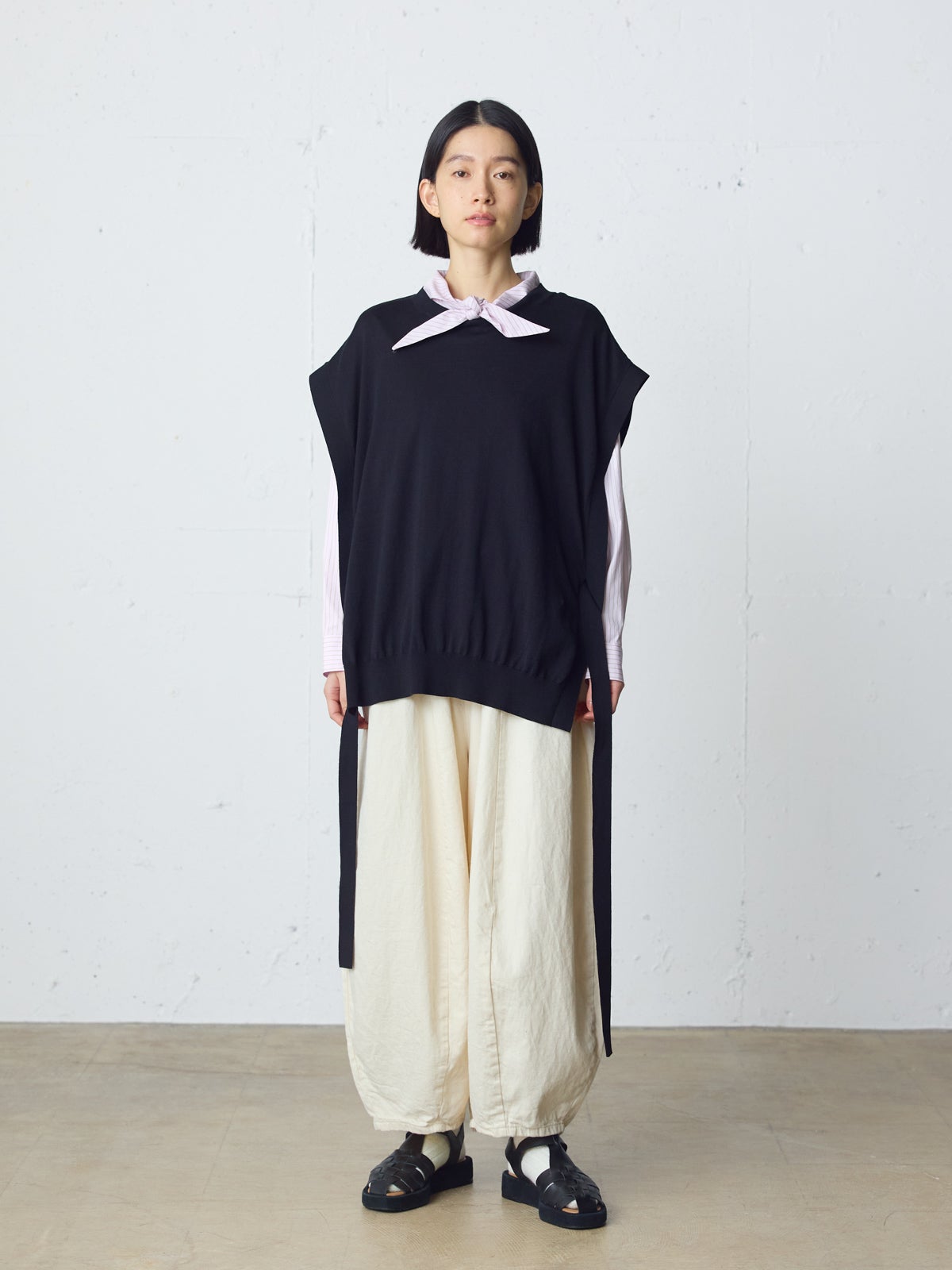 MidiUmi サイドリボンベスト｜ MARcourt ONLINE STORE - マーコート