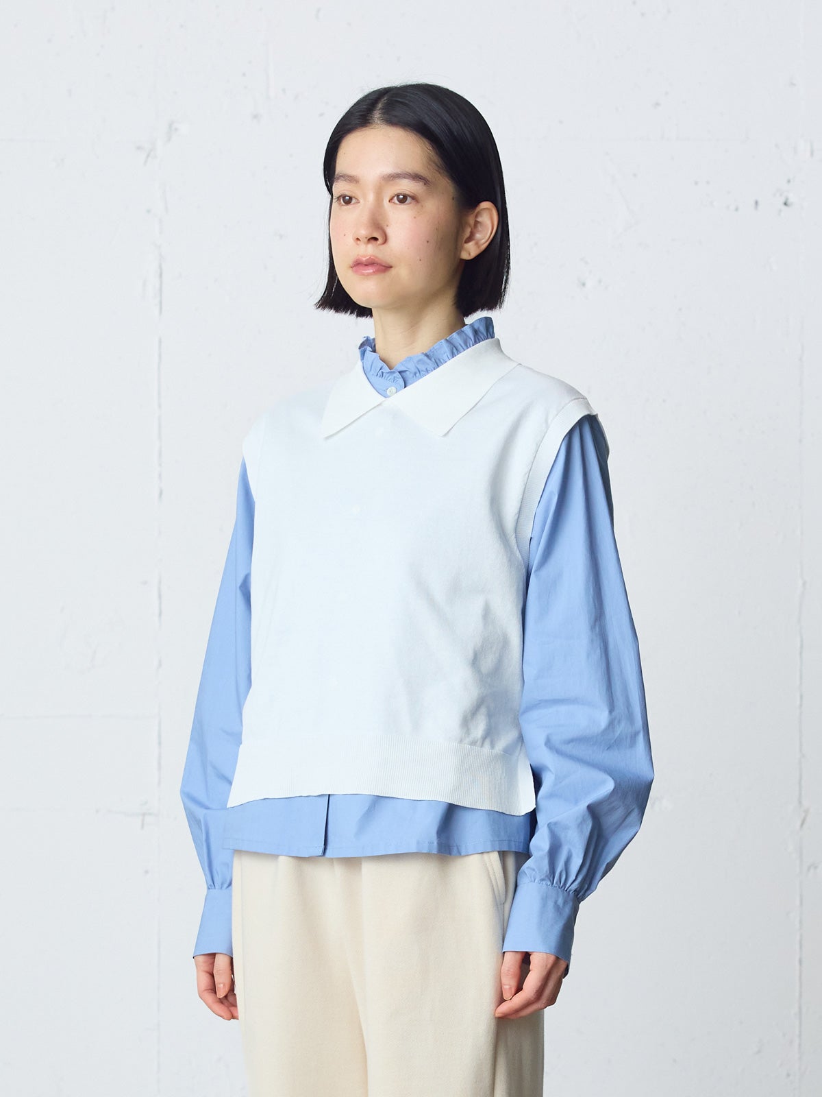 MOI襟付きニットベスト MidiUmi 襟付きニットベスト｜ MARcourt ONLINE STORE - マーコート