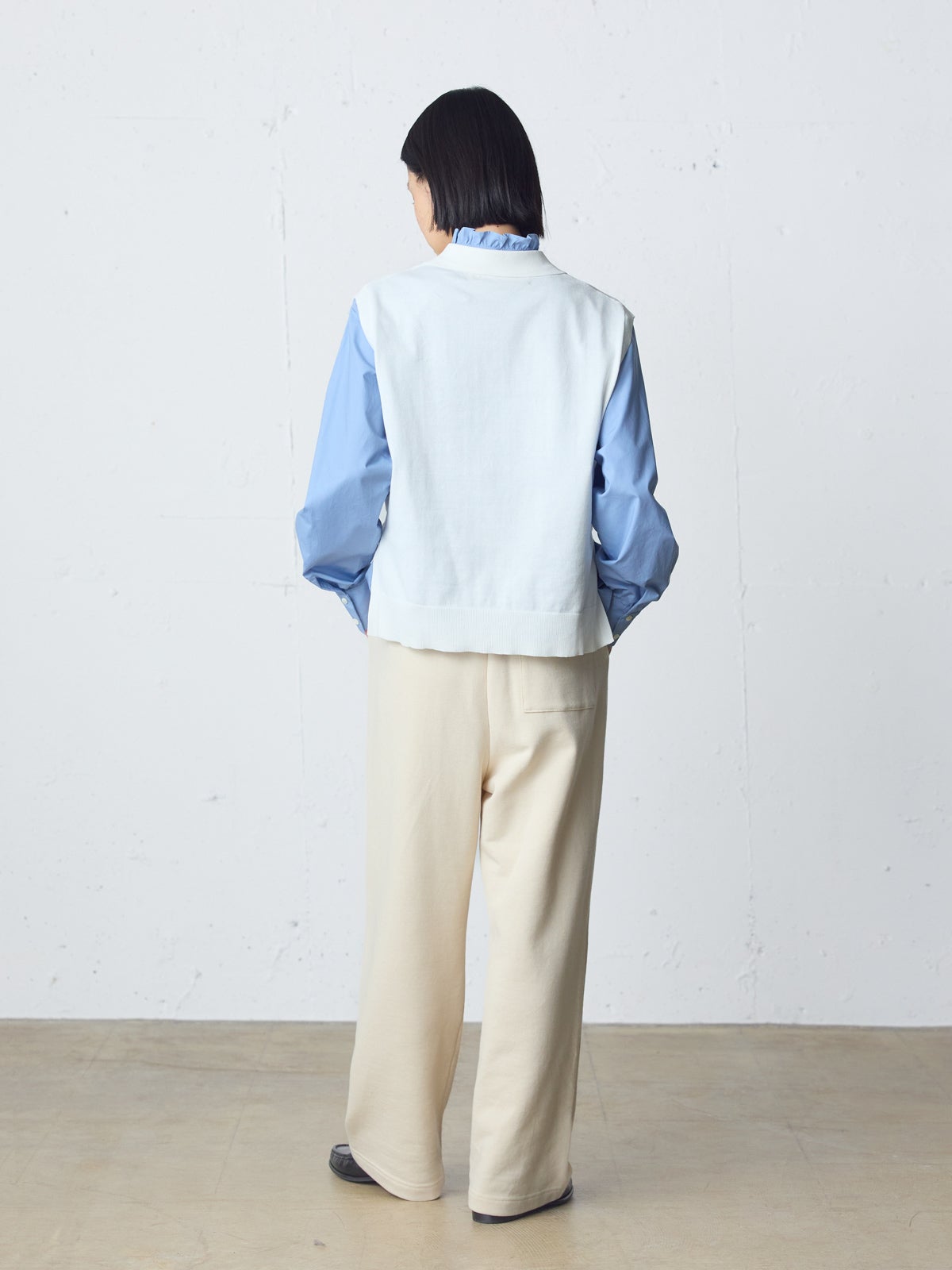 MidiUmi 襟付きニットベスト｜ MARcourt ONLINE STORE - マーコート