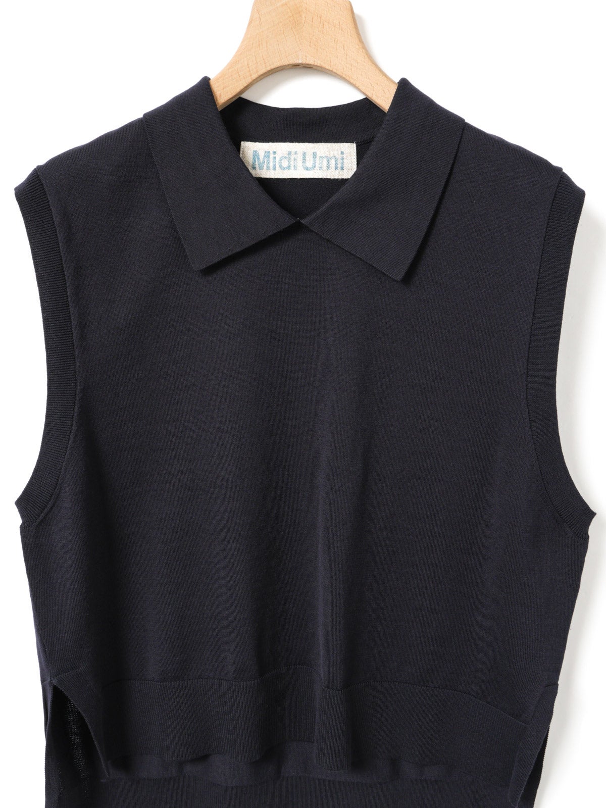 MidiUmi 襟付きニットベスト｜ MARcourt ONLINE STORE - マーコート