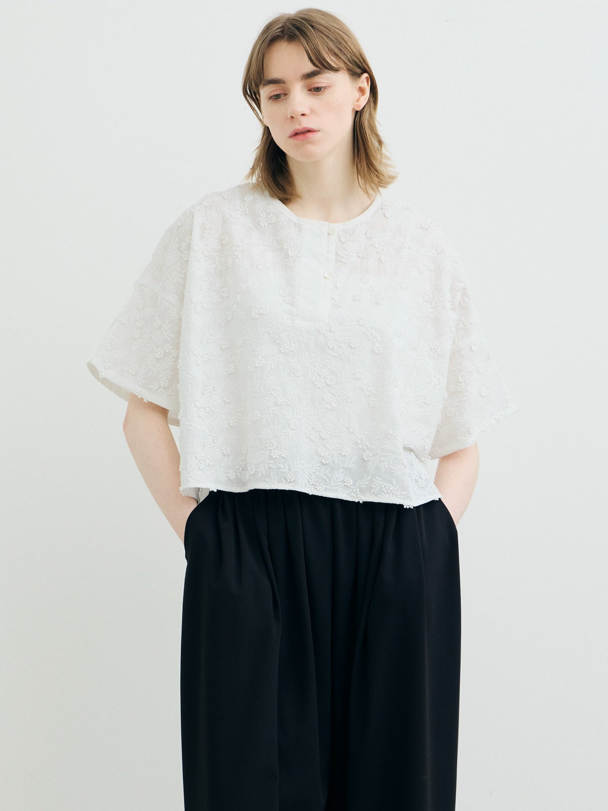 ♡まるまる♡ FR】MARMARMAR レースショートプルオーバー｜ MARcourt ONLINE STORE