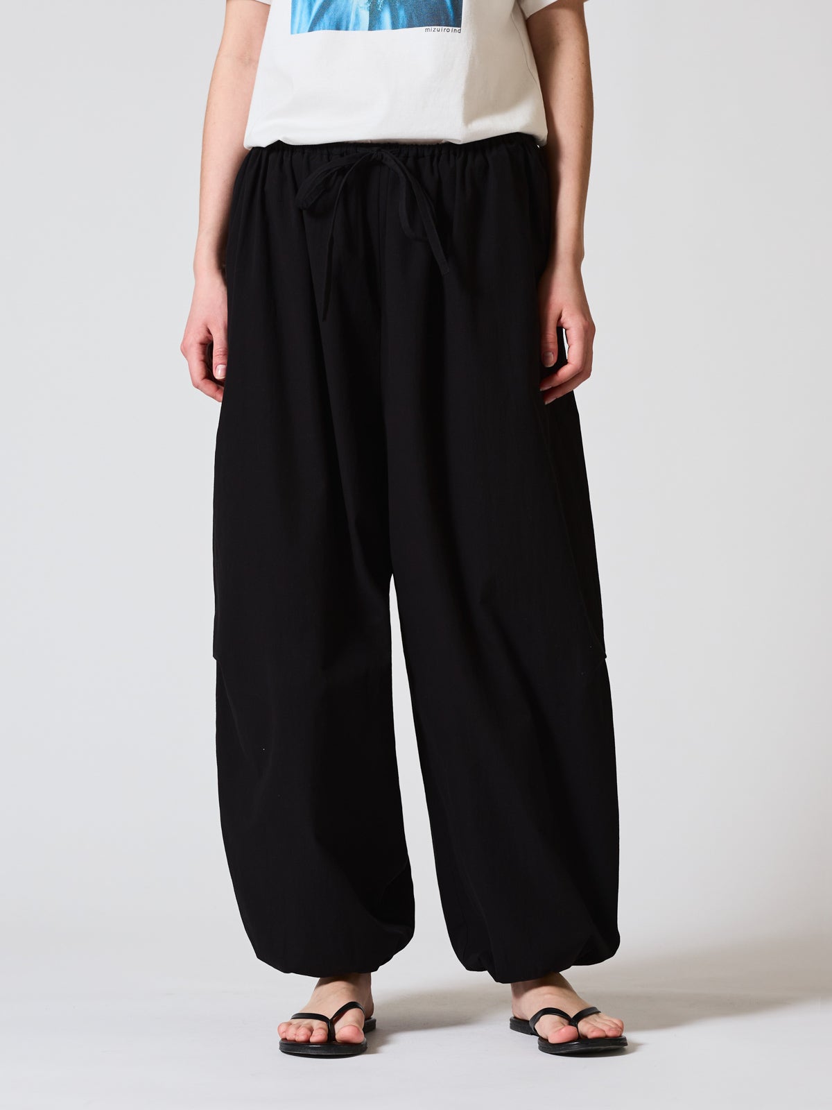 mizuiro ind ドローストリングヘムボリュームパンツ｜ MARcourt ONLINE