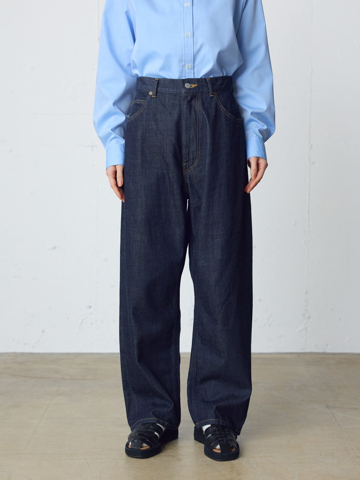 MidiUmi ハイウエストストレートデニム｜ MARcourt ONLINE STORE