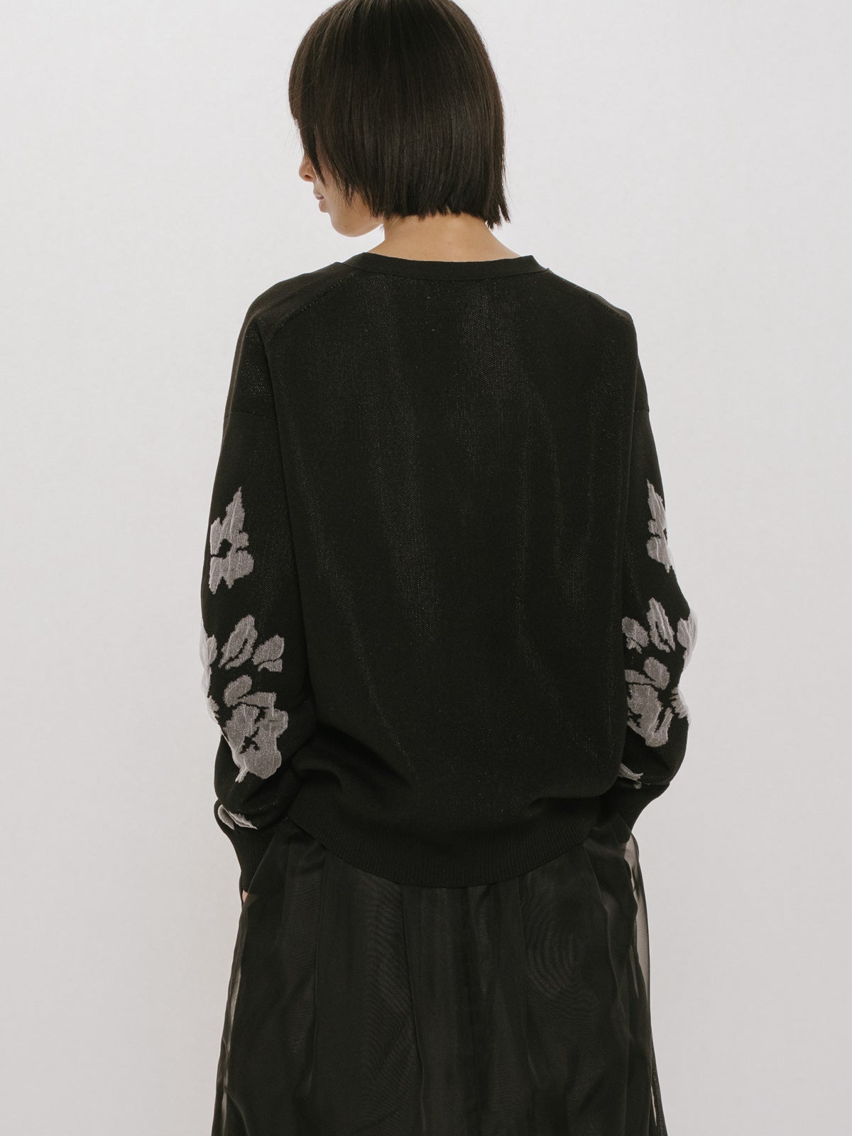 MIDIUMISOLID for Ladies フラワージャカードカーディガン｜ MARcourt