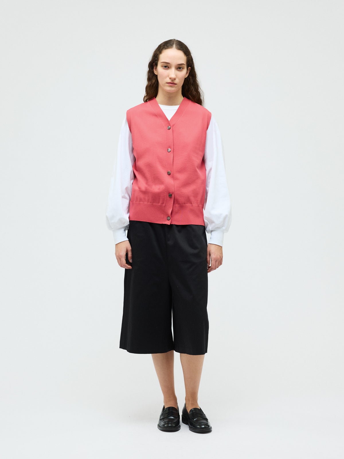 mizuiro ind Vネックベスト｜ MARcourt ONLINE STORE - マーコート