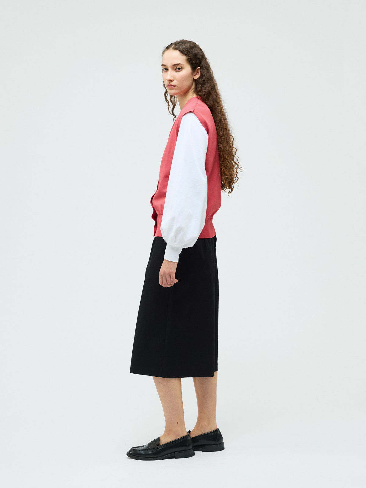 mizuiro ind Vネックベスト｜ MARcourt ONLINE STORE - マーコート