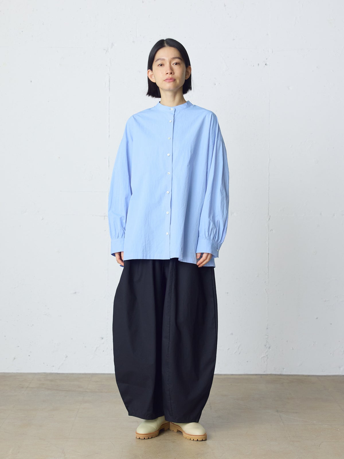 MidiUmi ワイドバックギャザーシャツ｜ MARcourt ONLINE STORE
