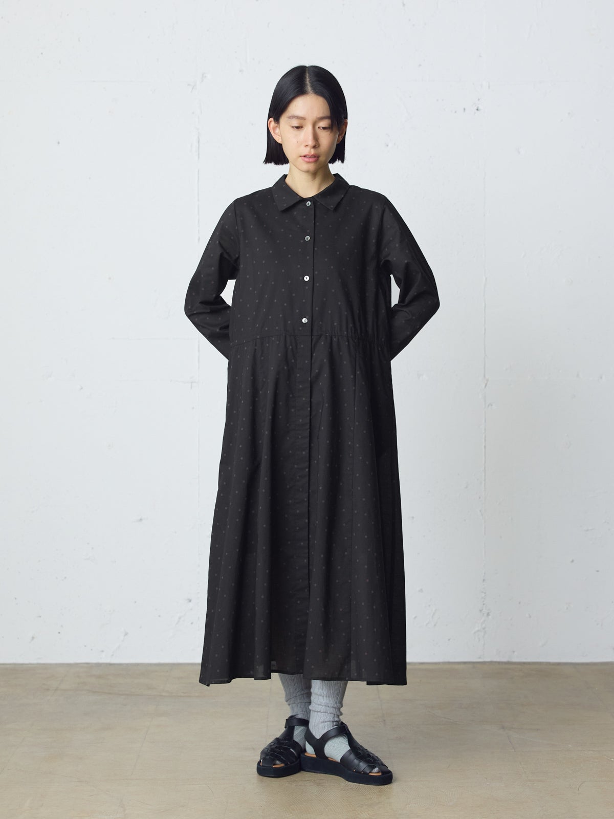 MidiUmi ウエスト切り替えドットワンピース｜ MARcourt ONLINE STORE