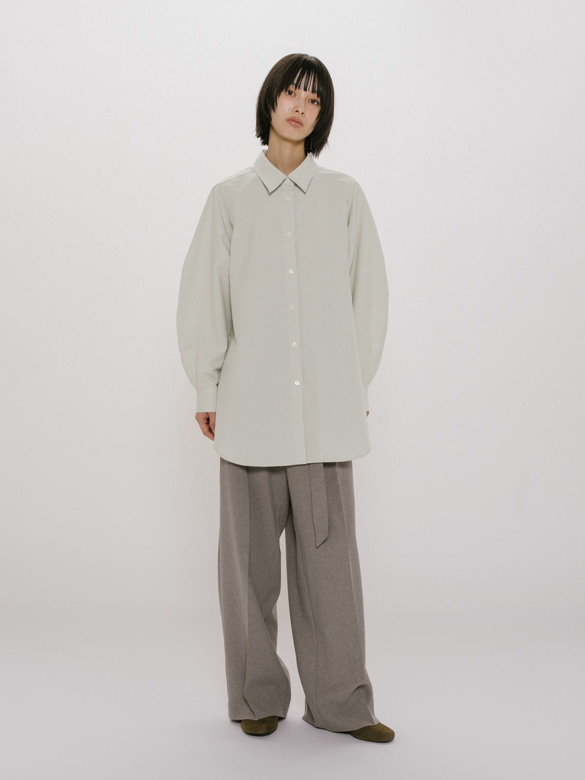 MIDIUMISOLID for Ladies ボリュームスリーブシャツチュニック