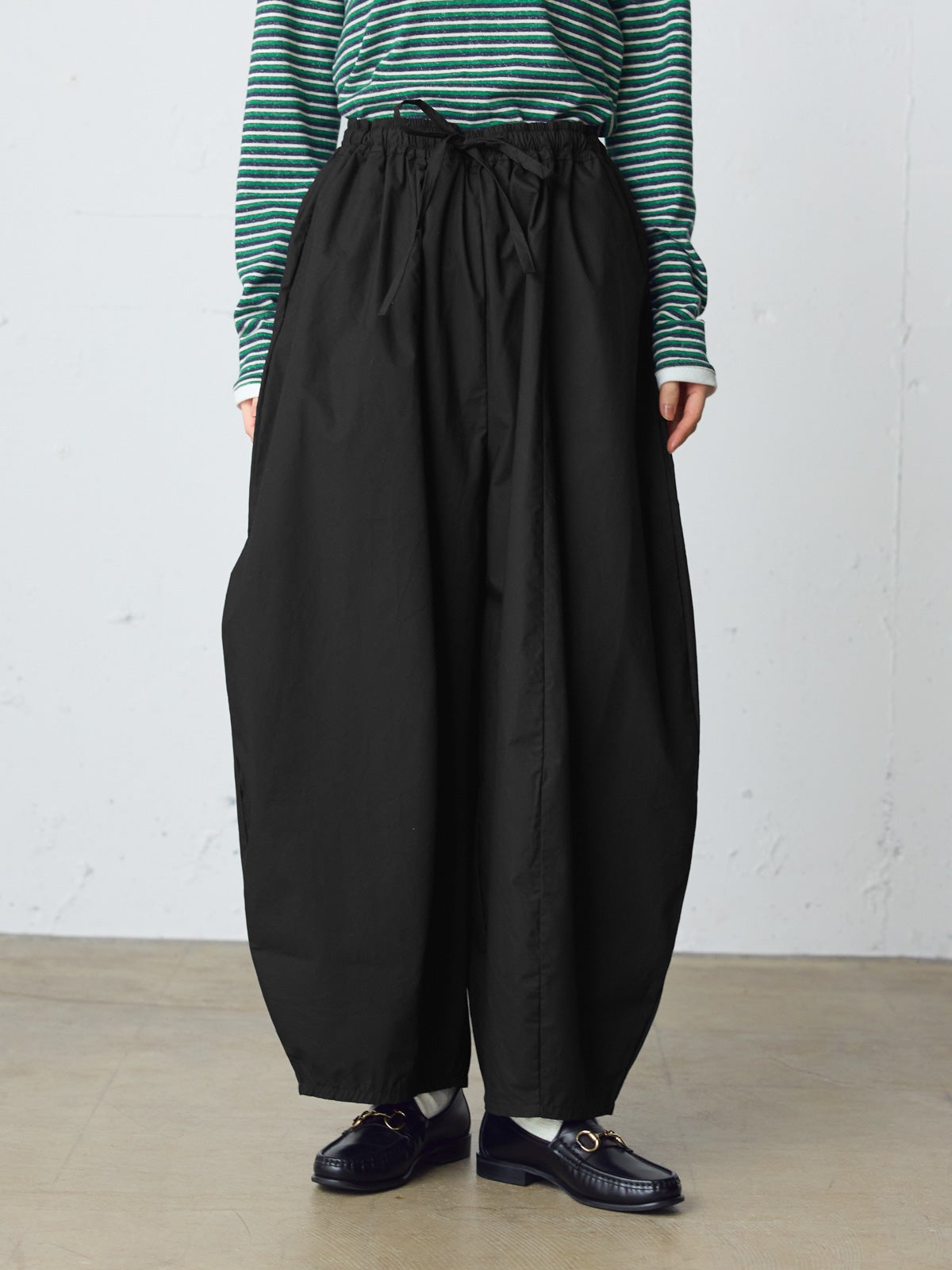 MidiUmi コクーンイージーパンツ｜ MARcourt ONLINE STORE