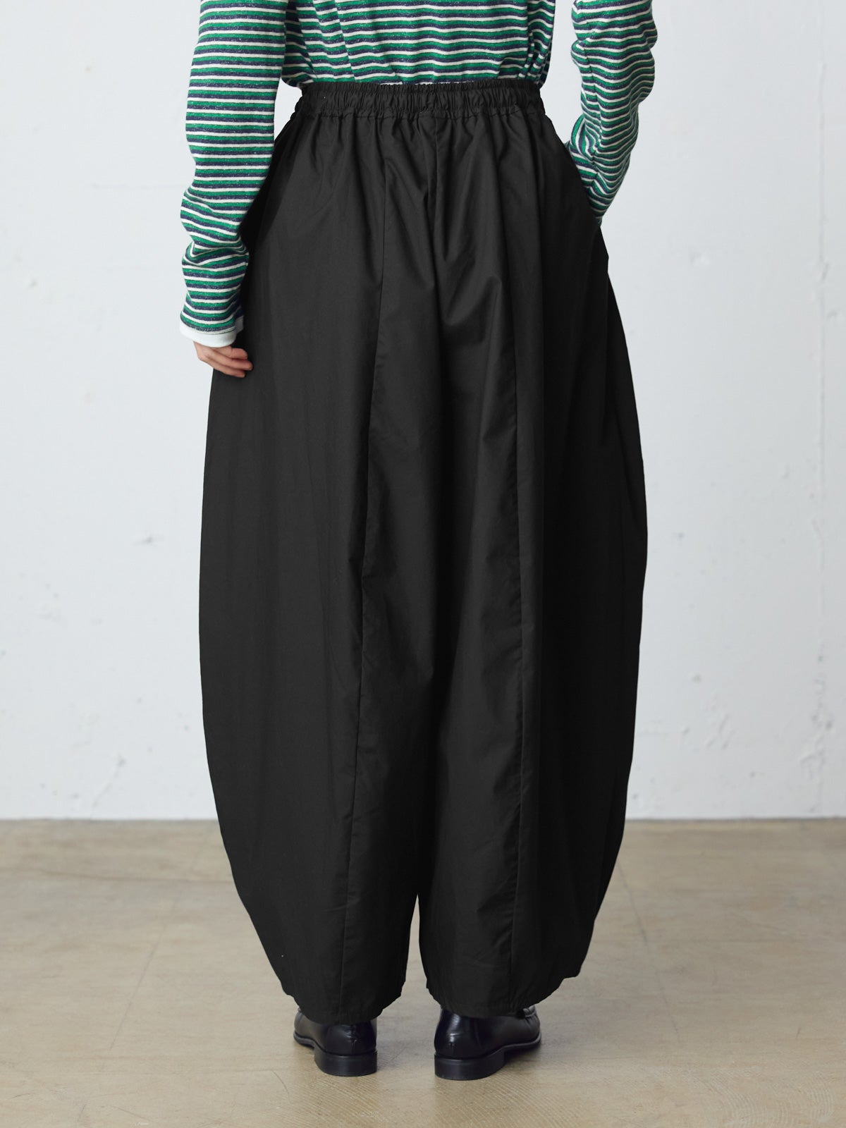 MidiUmi コクーンイージーパンツ｜ MARcourt ONLINE STORE