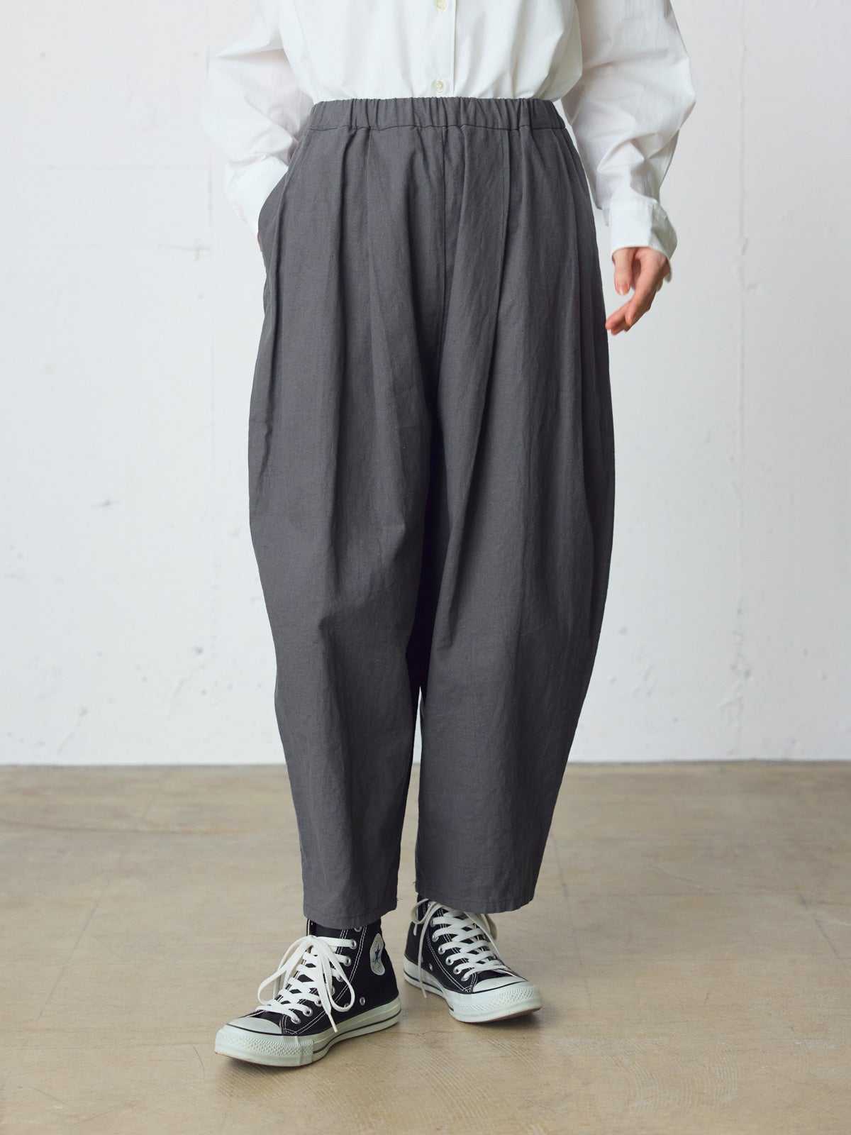 MidiUmi C/Lワイドイージーテーパードパンツ｜ MARcourt ONLINE STORE