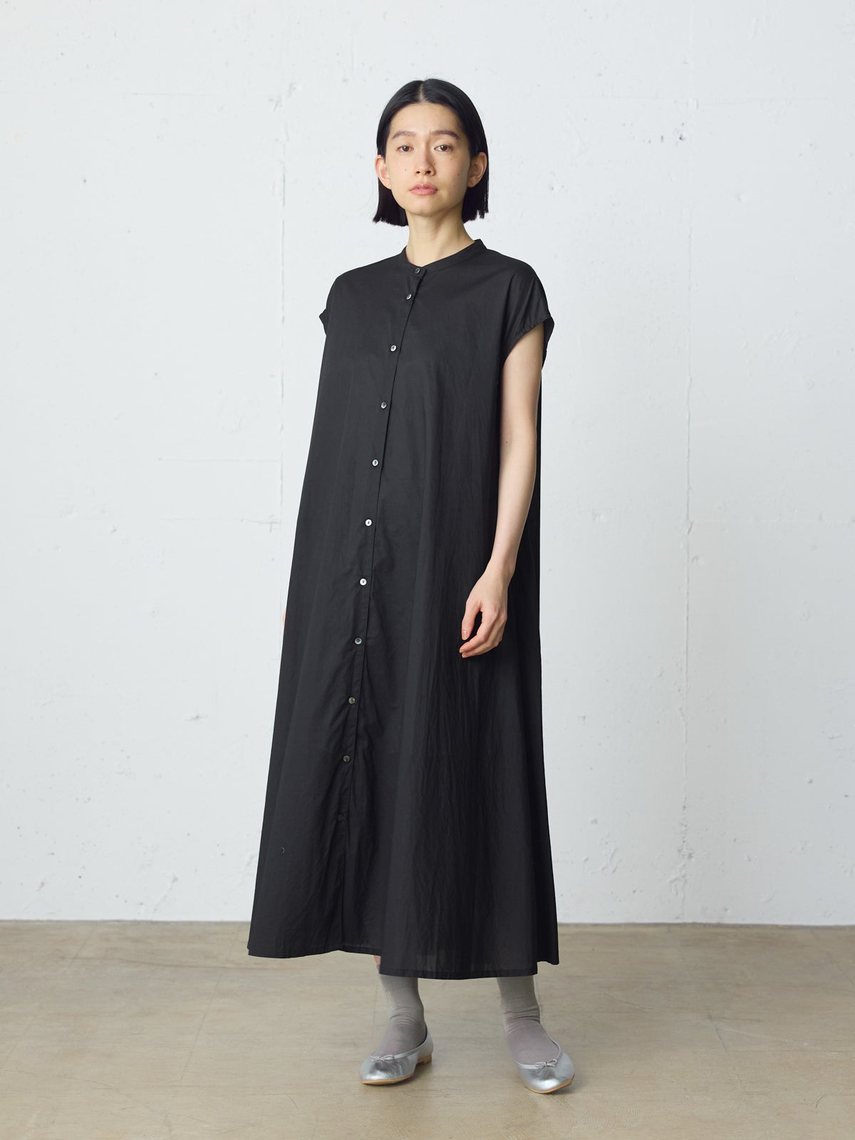 MidiUmi ノースリーブプリーツシャツワンピース｜ MARcourt ONLINE
