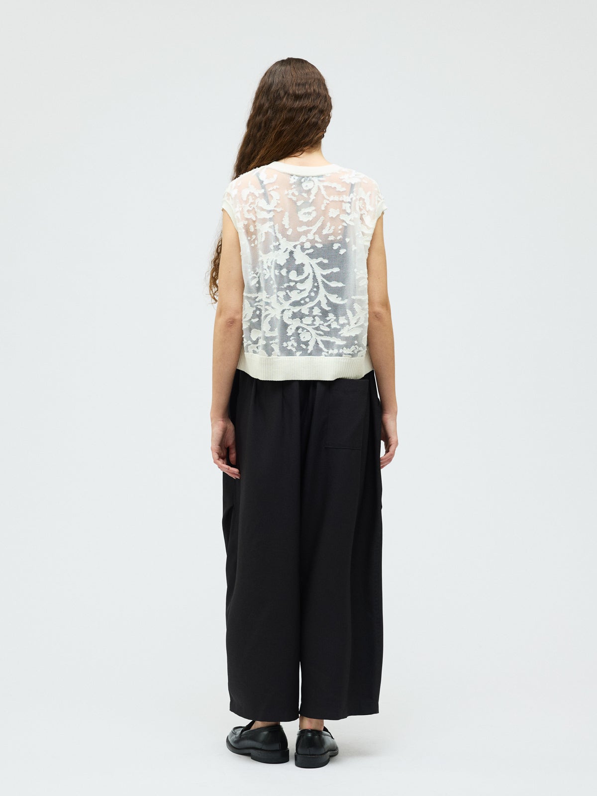 mizuiro ind メッシュ刺繍ショートベスト｜ MARcourt ONLINE STORE