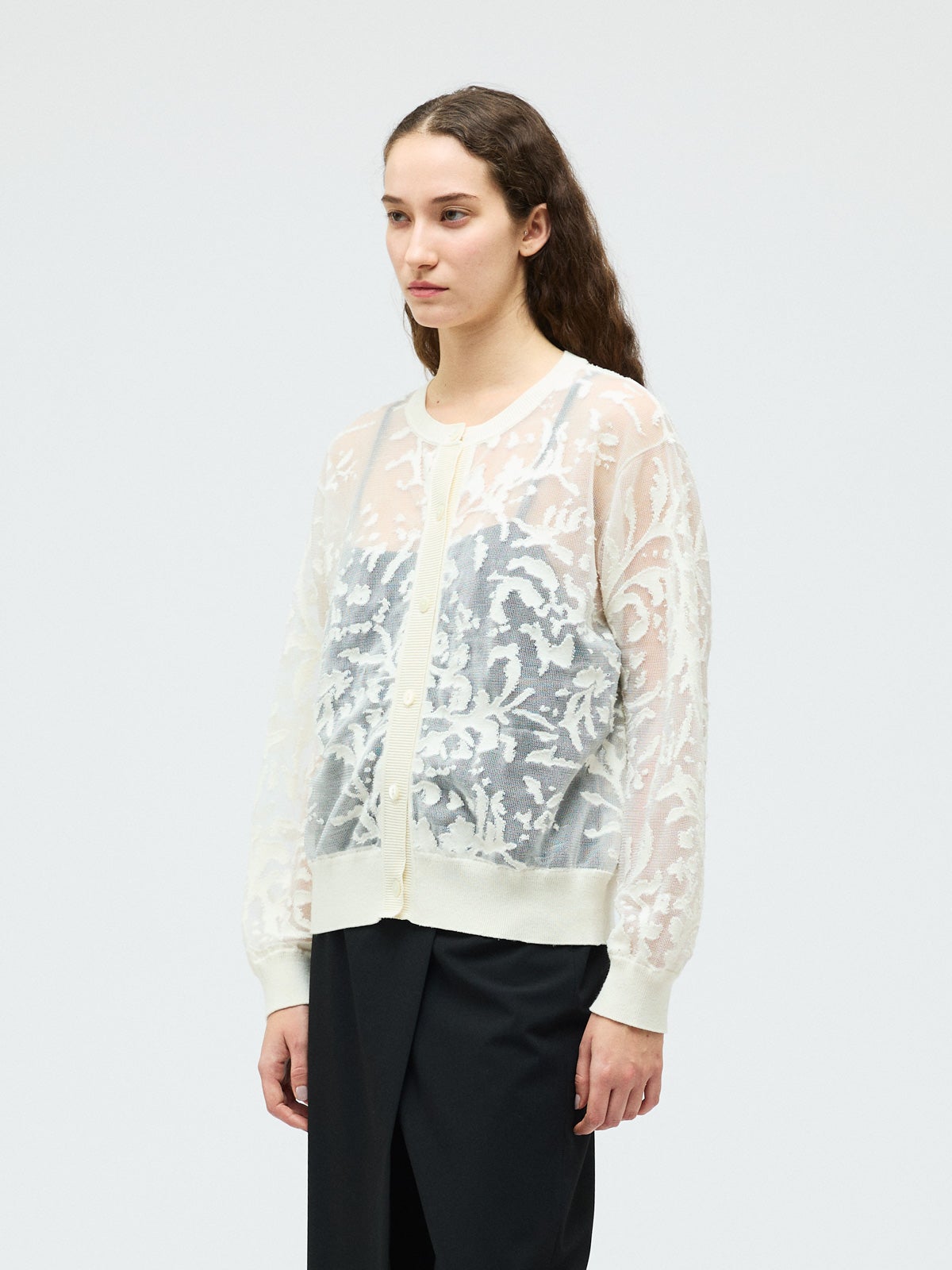 mizuiro ind メッシュ刺繍クルーカーディガン｜ MARcourt ONLINE STORE