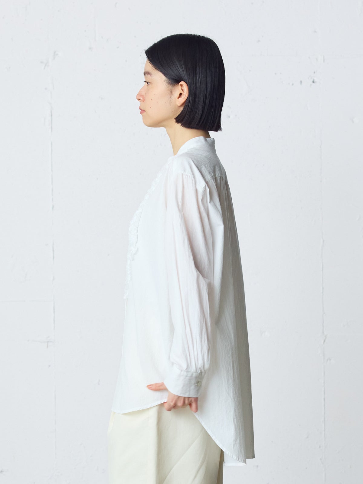 MidiUmi フロントフリルシャツ｜ MARcourt ONLINE STORE - マーコート