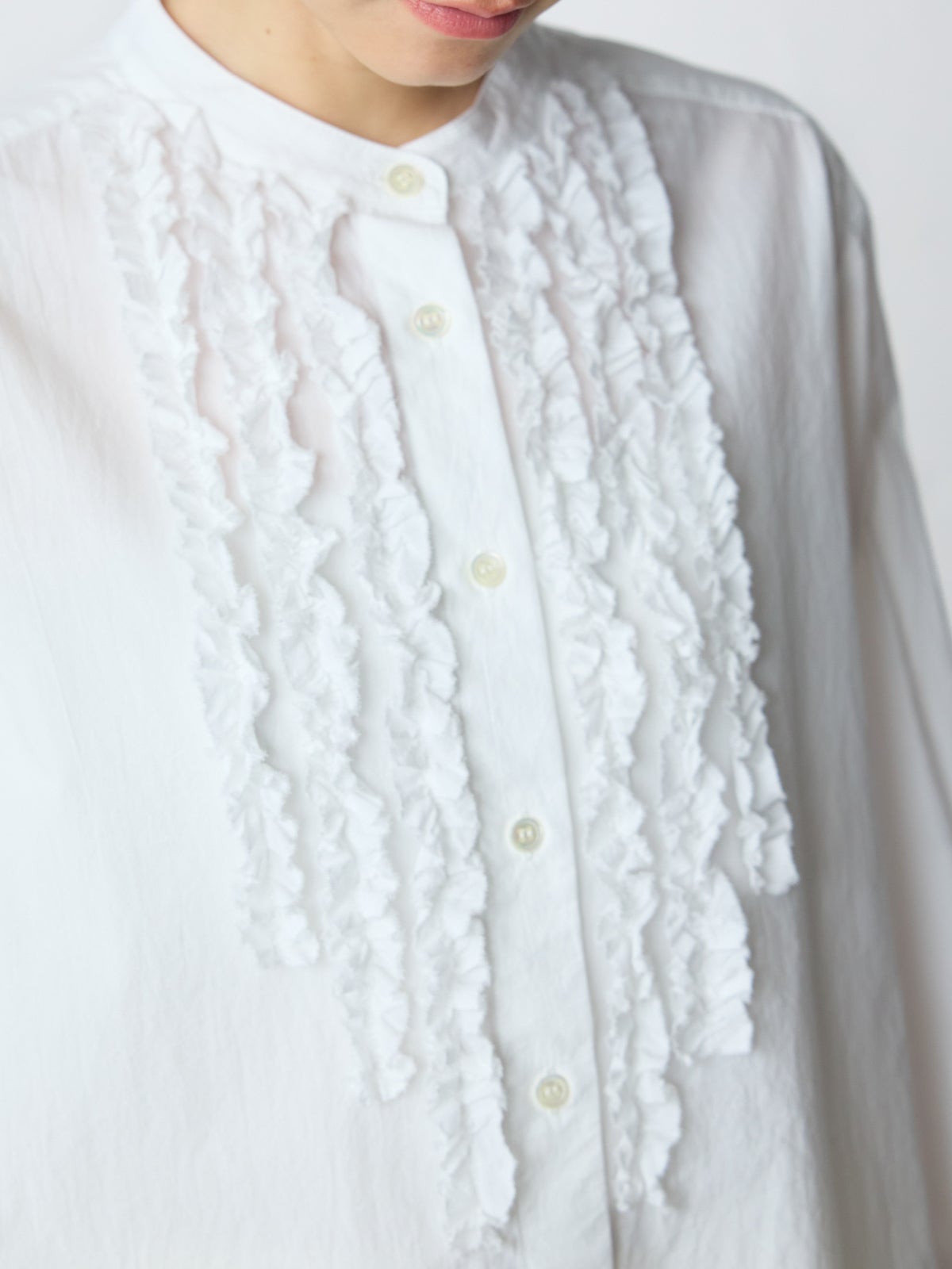 MidiUmi フロントフリルシャツ| MARcourt ONLINE STORE - マーコート MidiUmi フロントフリルシャツ| MARcourt ONLINE STORE - マーコート