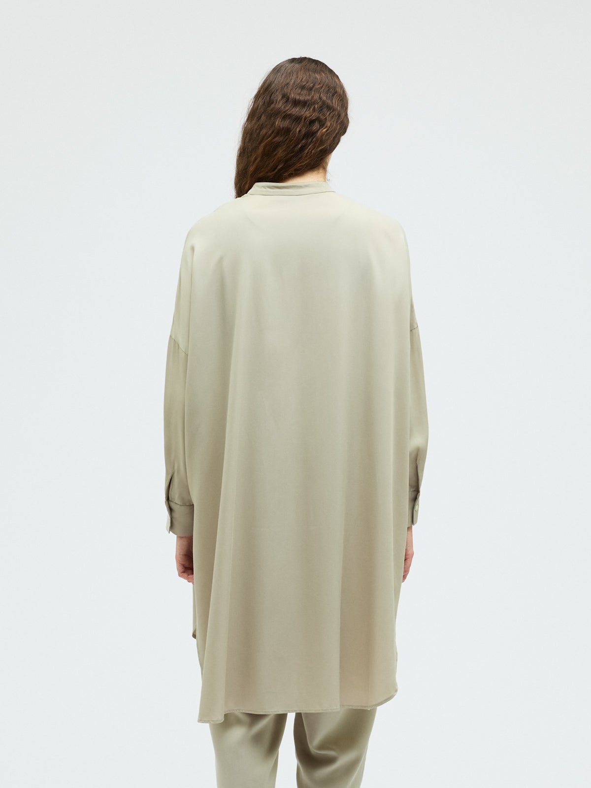 mizuiro ind T/Rバンドカラーロングシャツ｜ MARcourt ONLINE STORE