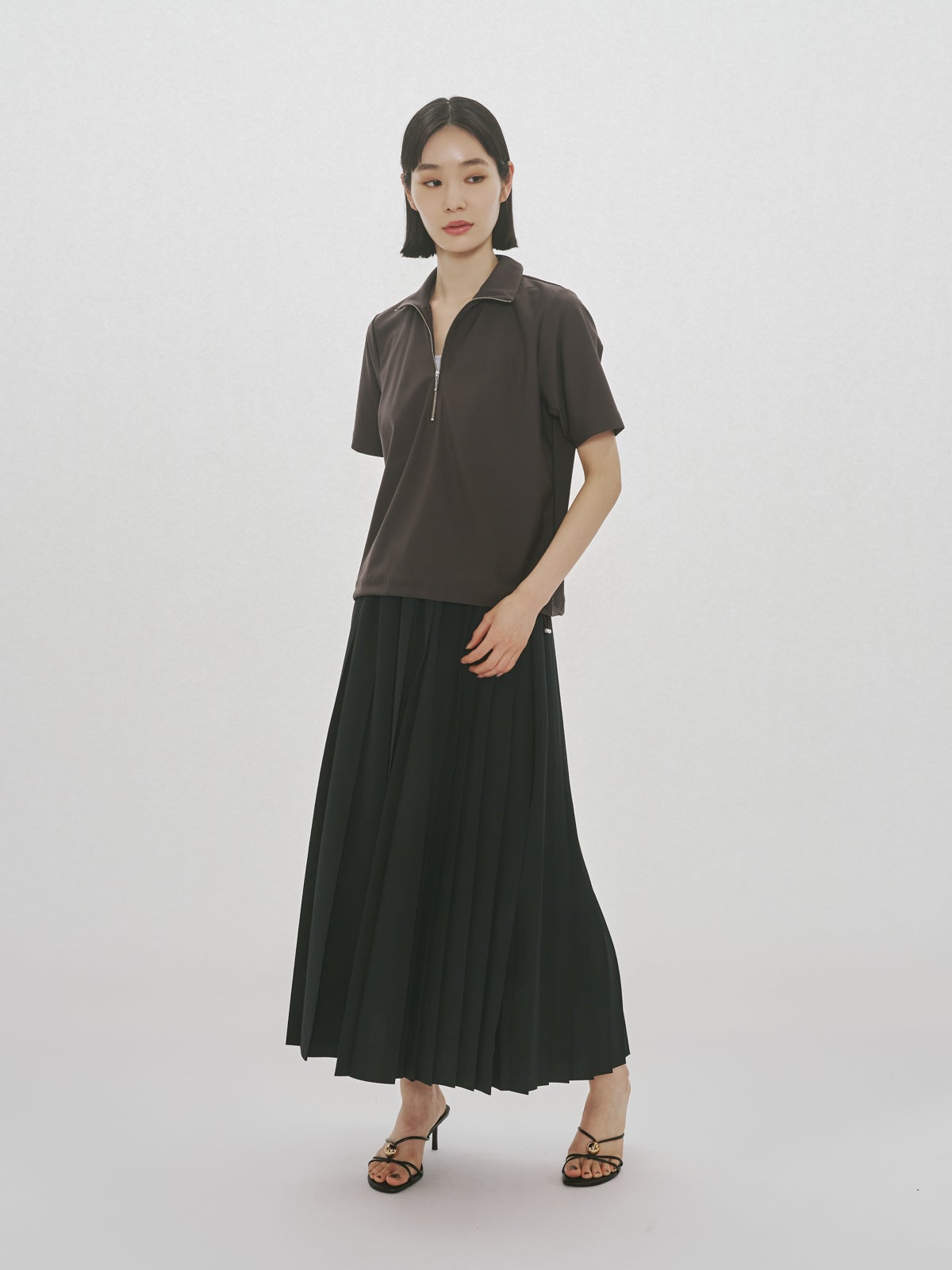 MIDIUMISOLID for Ladies アシンメトリープリーツスカート｜ MARcourt