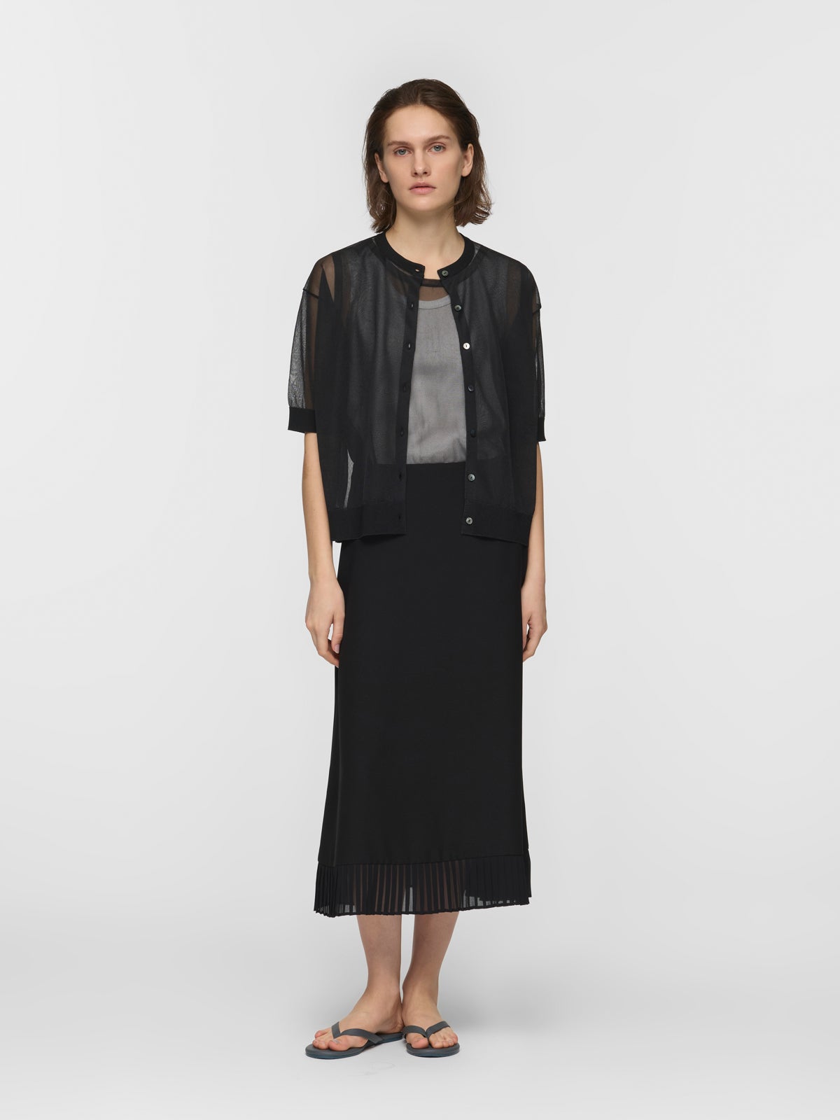 mizuiro ind クルーネックベスト｜ MARcourt ONLINE STORE