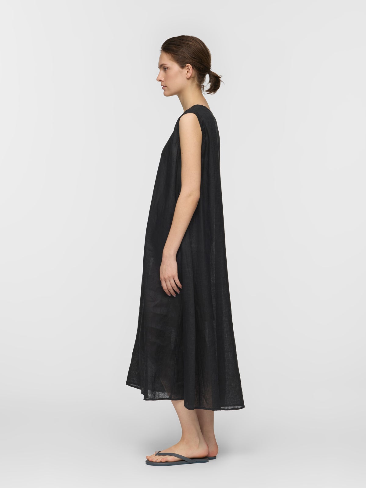mizuiro ind リネンVネックフレアワンピース｜ MARcourt ONLINE STORE