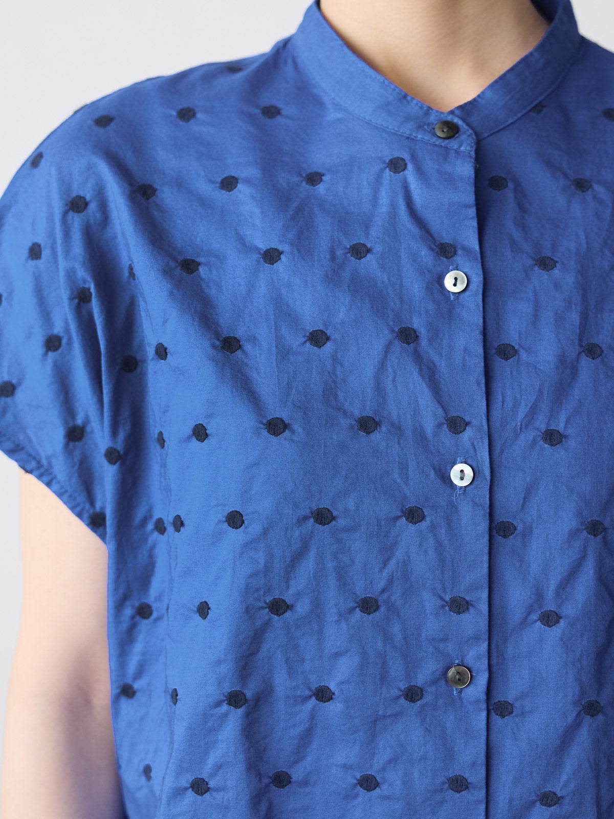MidiUmi ドット柄シャツノースリーブ｜ MARcourt ONLINE STORE
