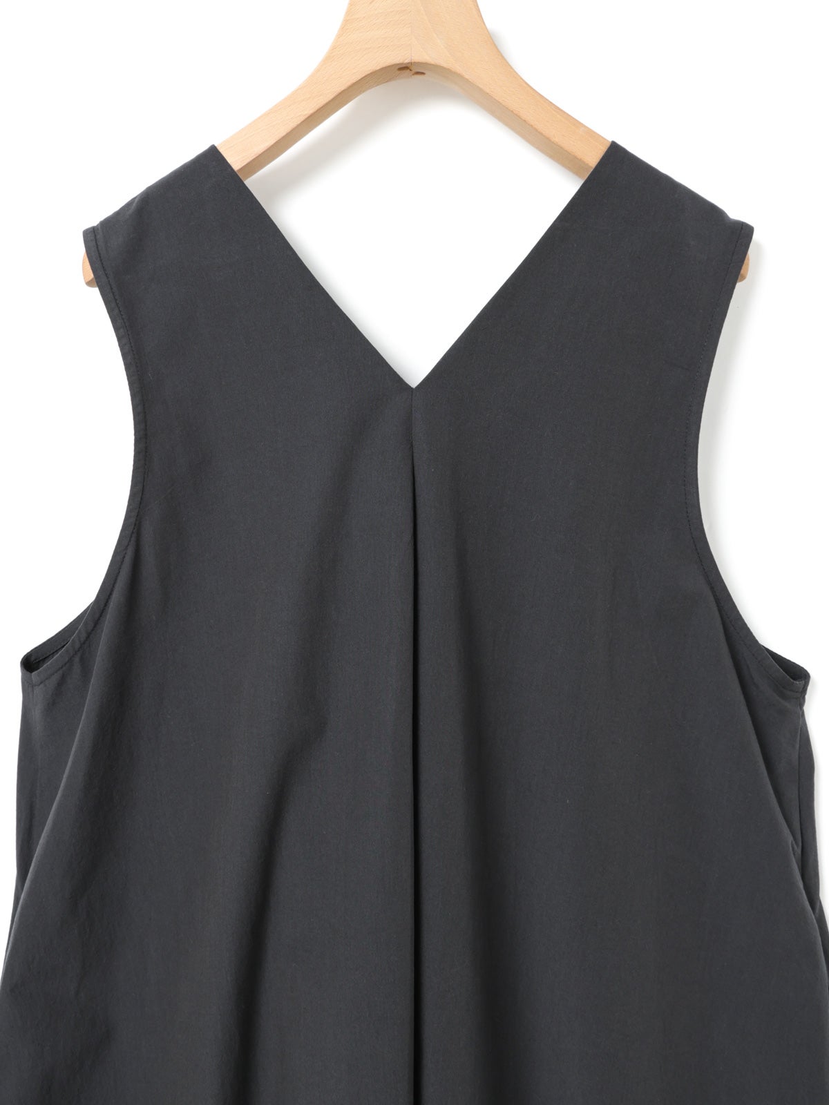 MidiUmi Vネックロングジレワンピース｜ MARcourt ONLINE STORE