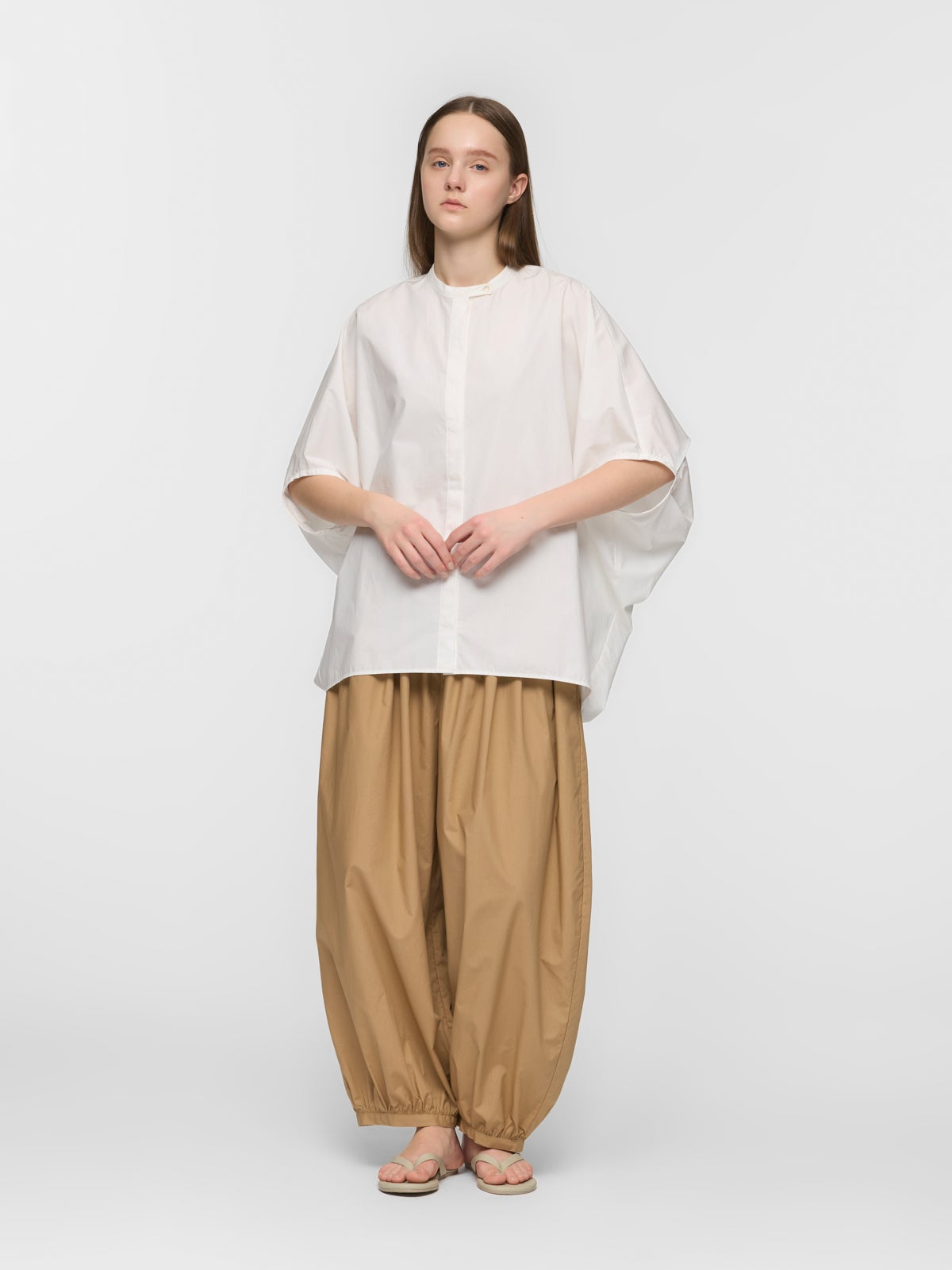 mizuiro ind スタンドカラーコクーンシャツ｜ MARcourt ONLINE STORE