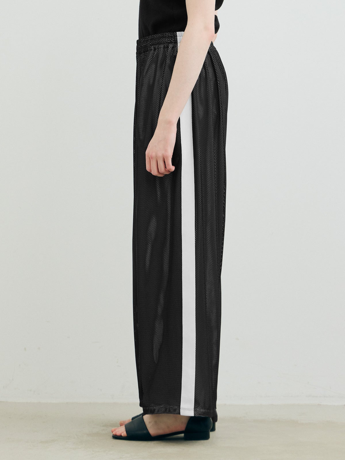 MARMARMAR メッシュトラックパンツ｜ MARcourt ONLINE STORE