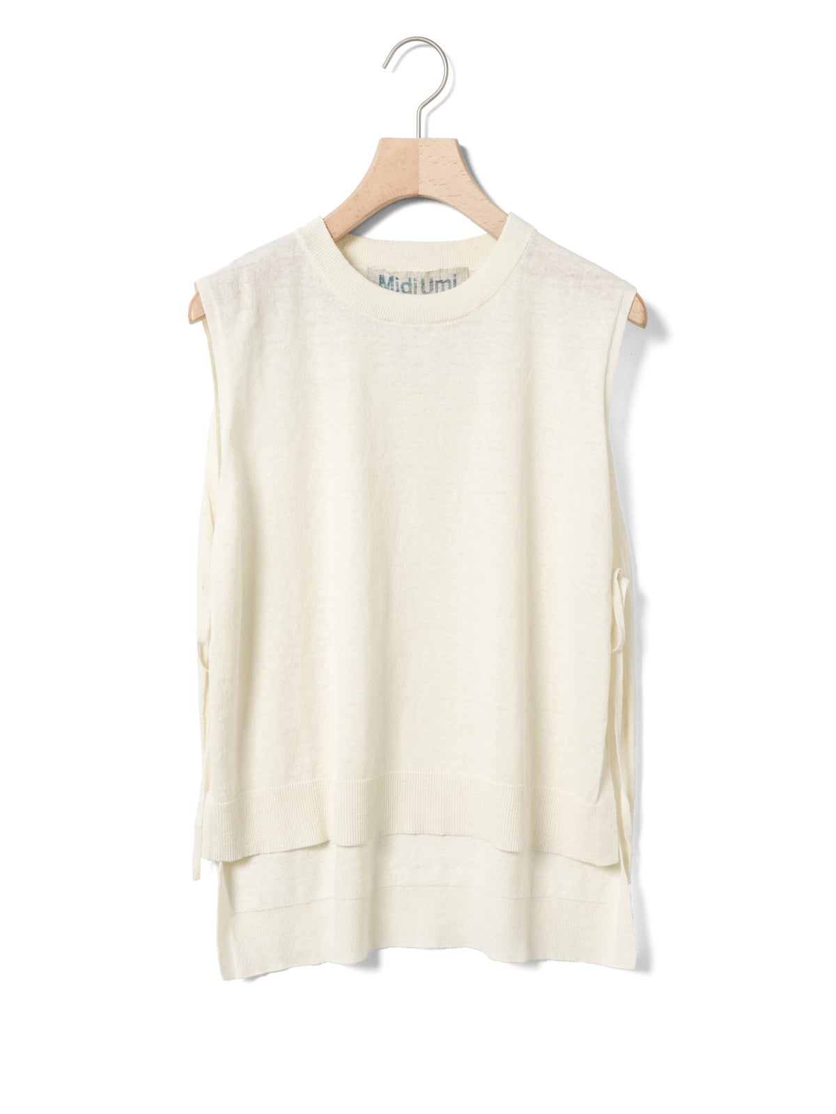 C/L side ribbon vest