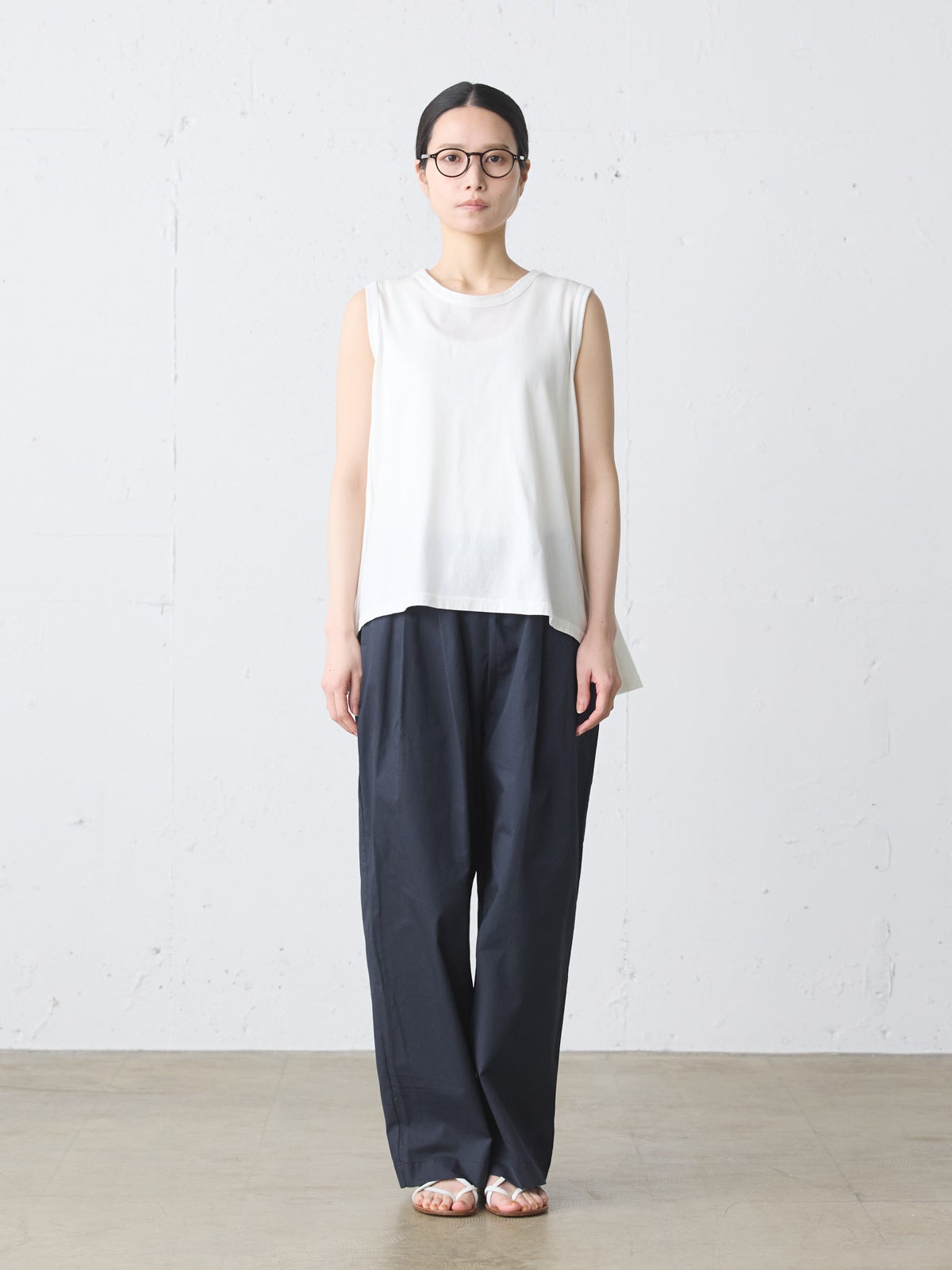 MidiUmi カラータックイージーパンツ｜ MARcourt ONLINE STORE