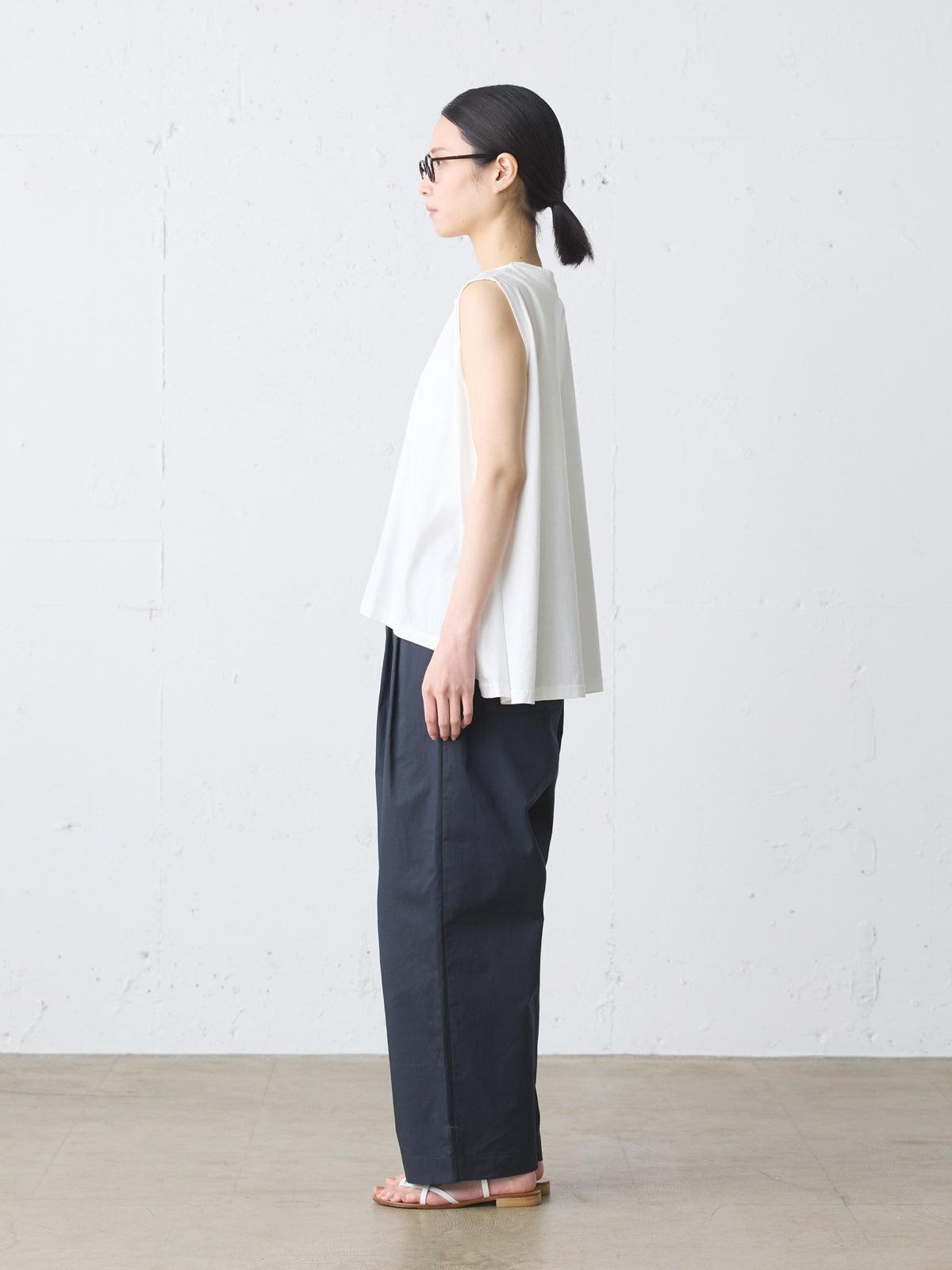 MidiUmi カラータックイージーパンツ｜ MARcourt ONLINE STORE