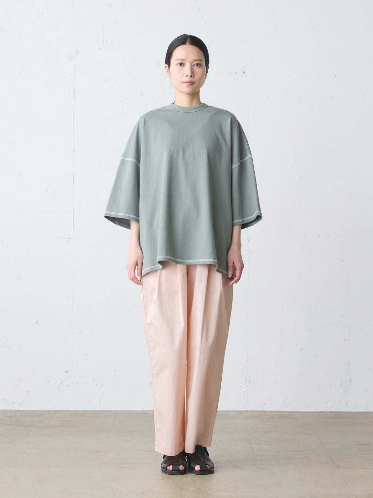 MidiUmi カラータックイージーパンツ｜ MARcourt ONLINE STORE