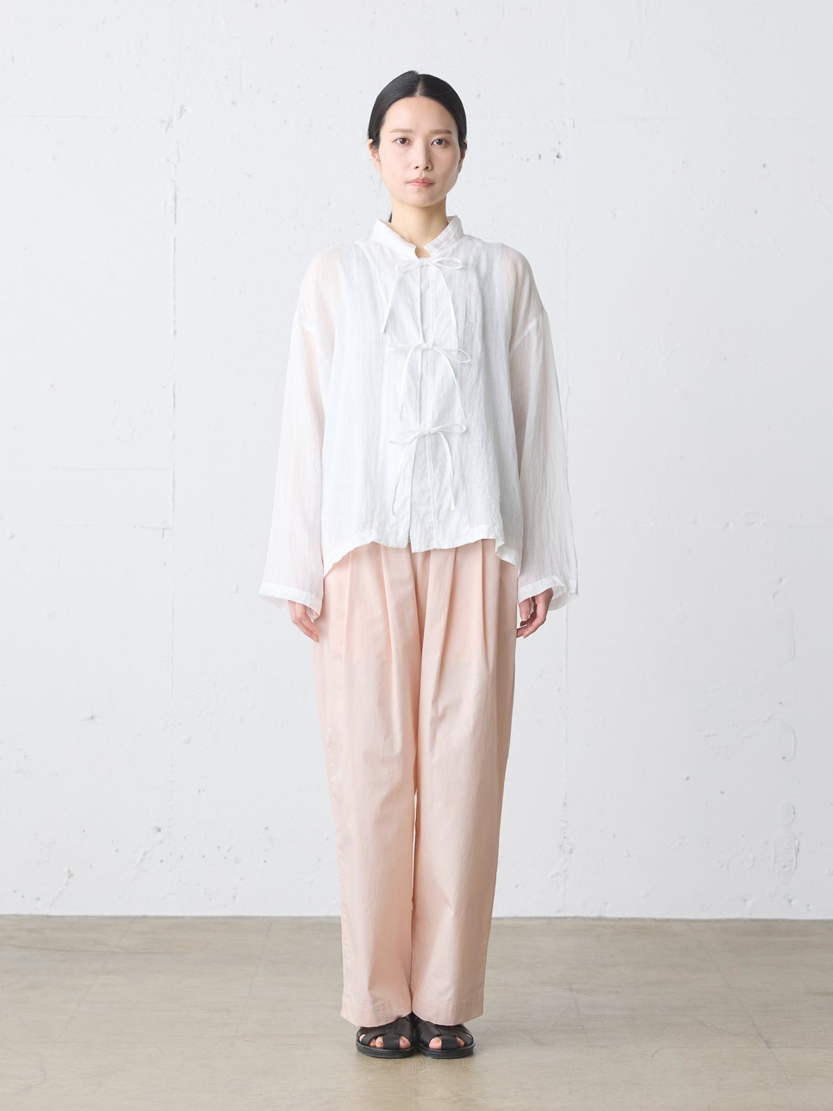 MidiUmi カラータックイージーパンツ｜ MARcourt ONLINE STORE