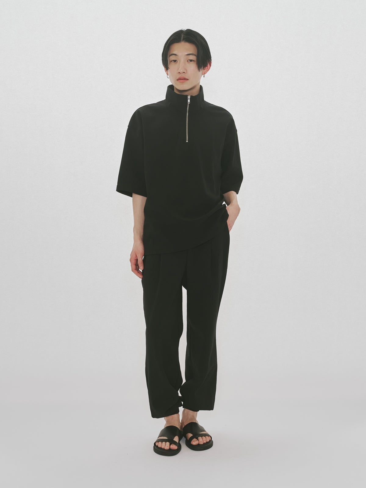 essential tapered pants