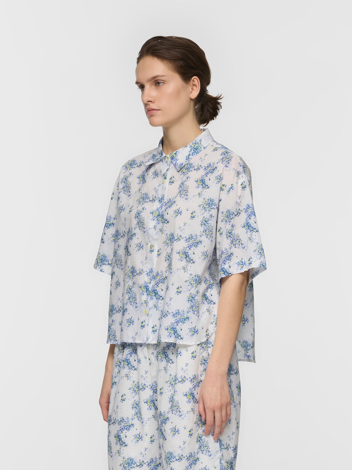 mizuiro ind 花柄ハーフスリーブシャツ｜ MARcourt ONLINE STORE