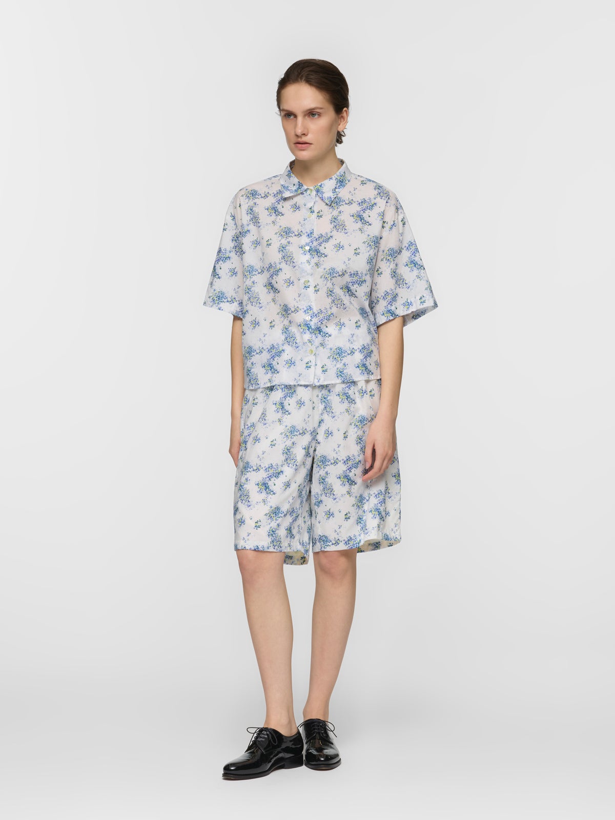 mizuiro ind 花柄ハーフスリーブシャツ｜ MARcourt ONLINE STORE