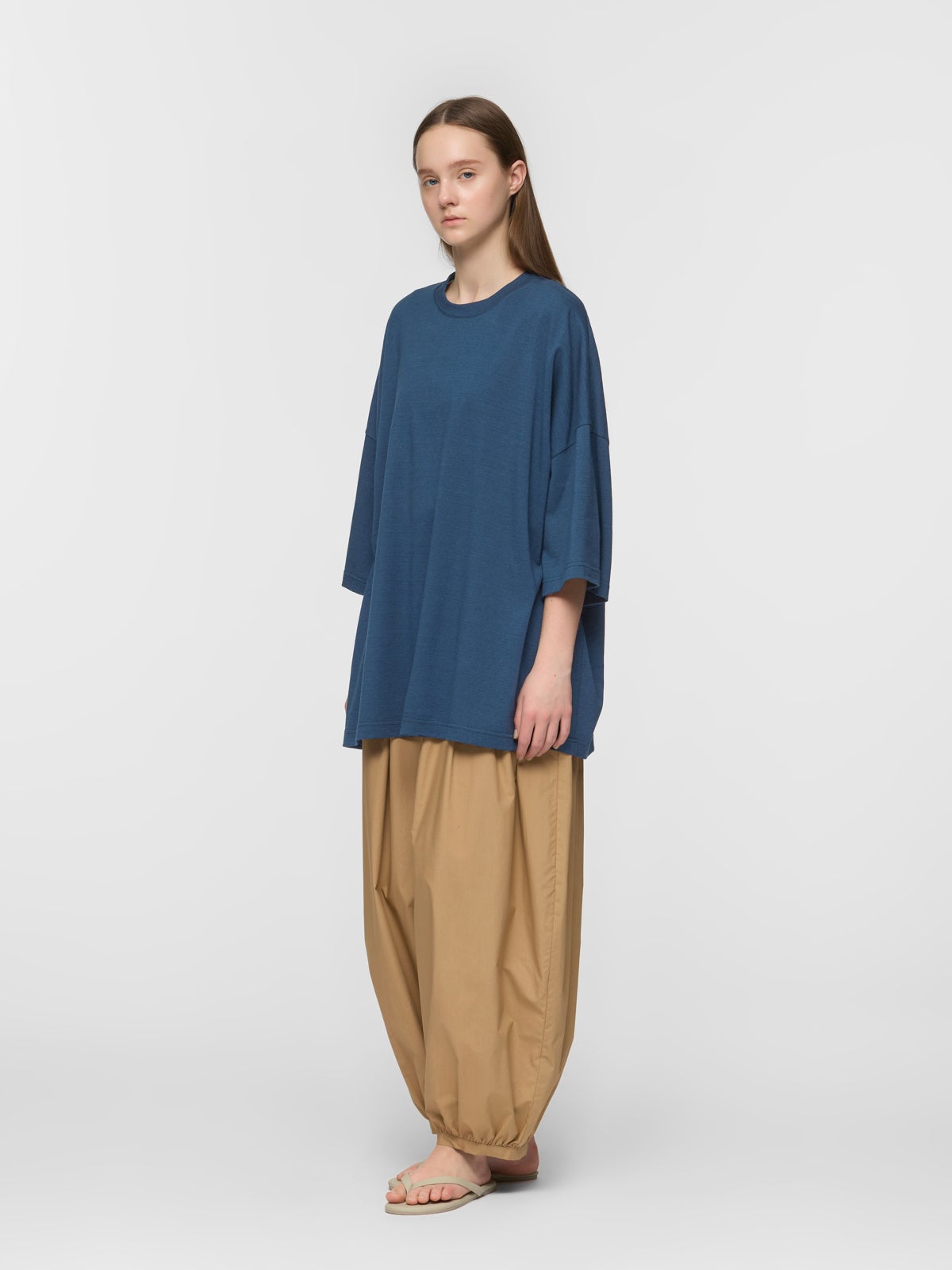 mizuiro ind クルーネックワイドチュニック｜ MARcourt ONLINE STORE